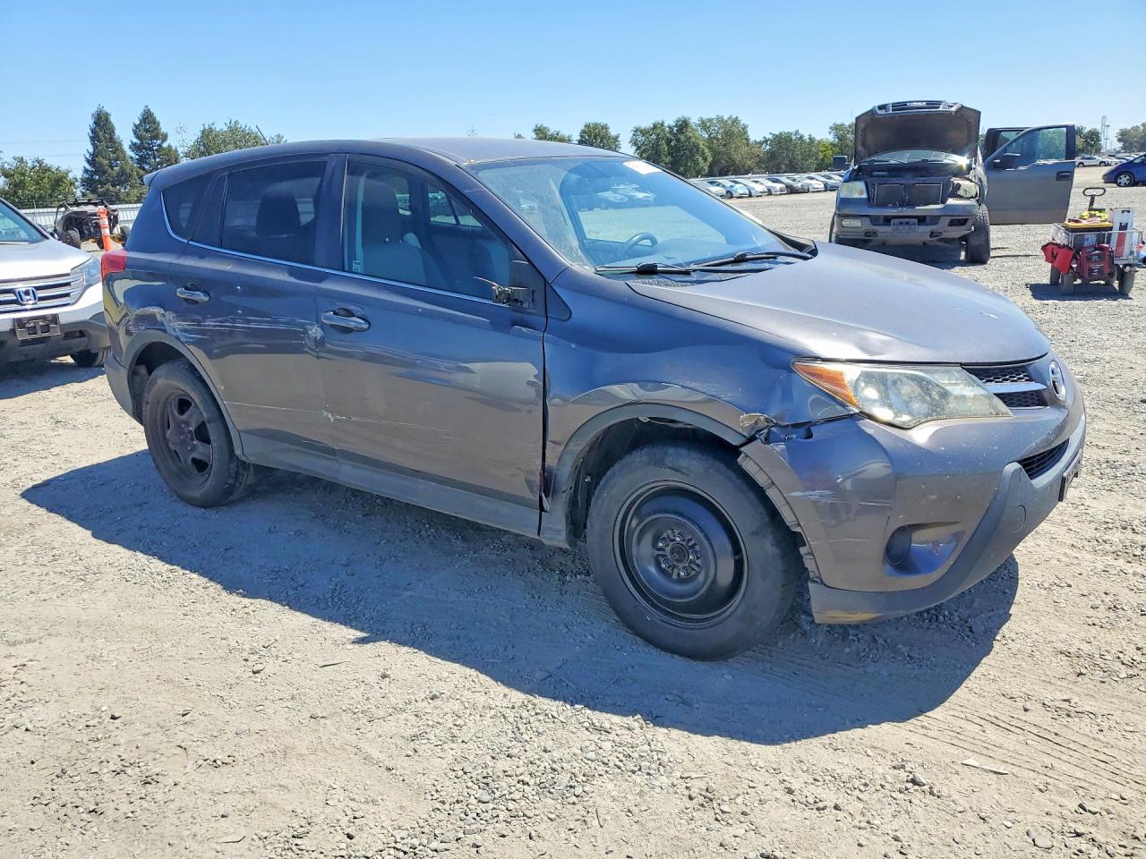 2014 Toyota Rav4 Le Silver vin: 2T3BFREV3EW217562