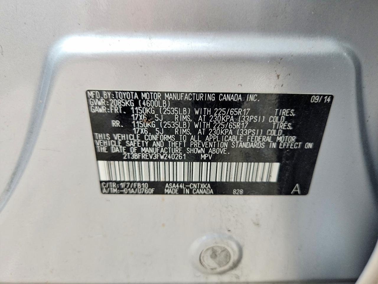 2015 Toyota Rav4 Le Silver vin: 2T3BFREV3FW240261