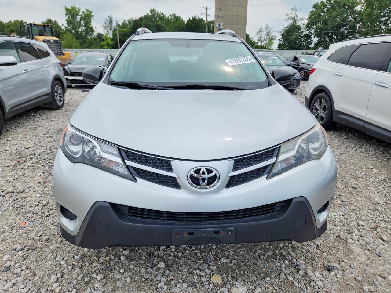2015 Toyota Rav4 Le Silver vin: 2T3BFREV3FW240261