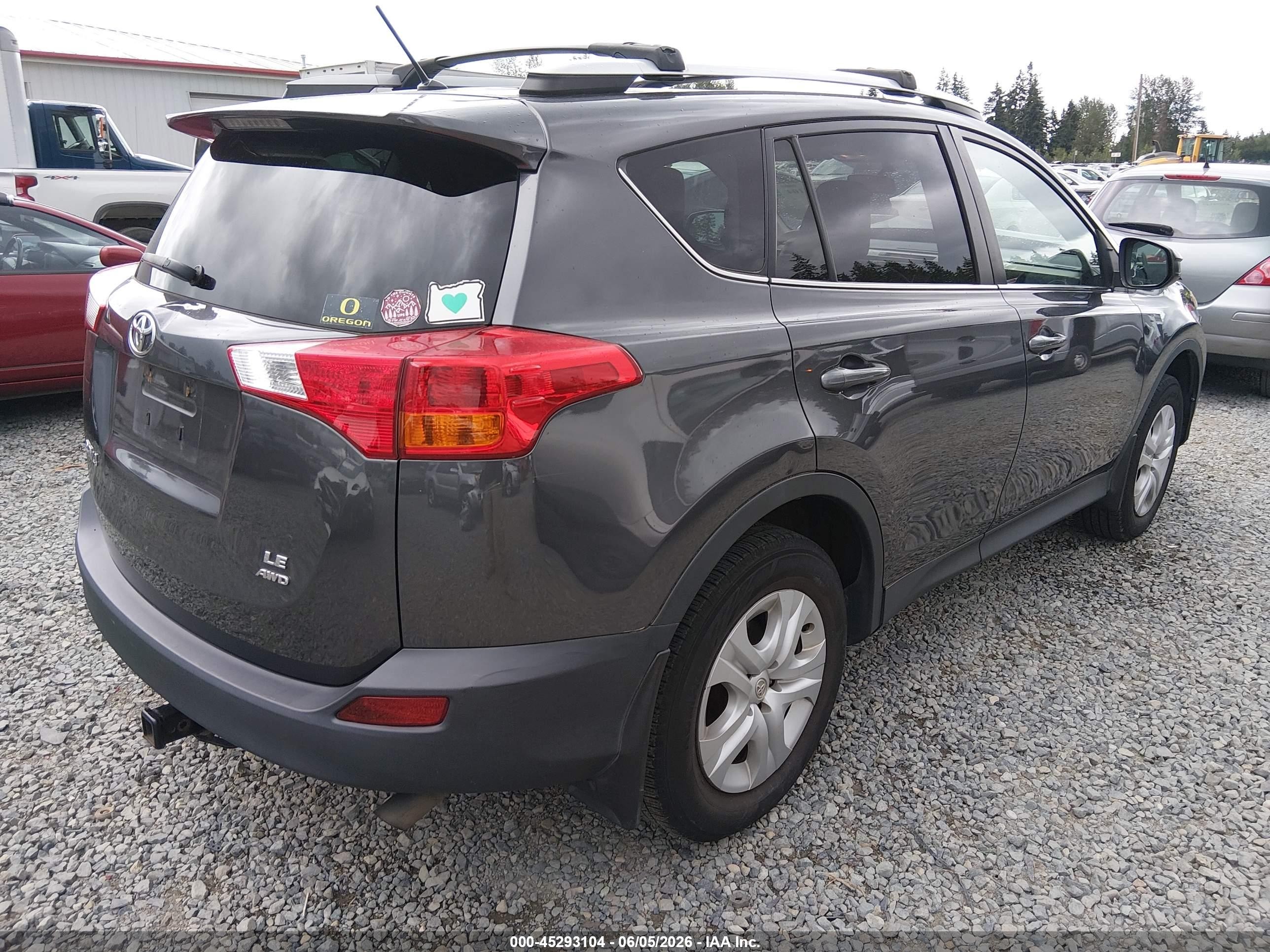 2015 Toyota Rav4 Le Gray vin: 2T3BFREV3FW264432