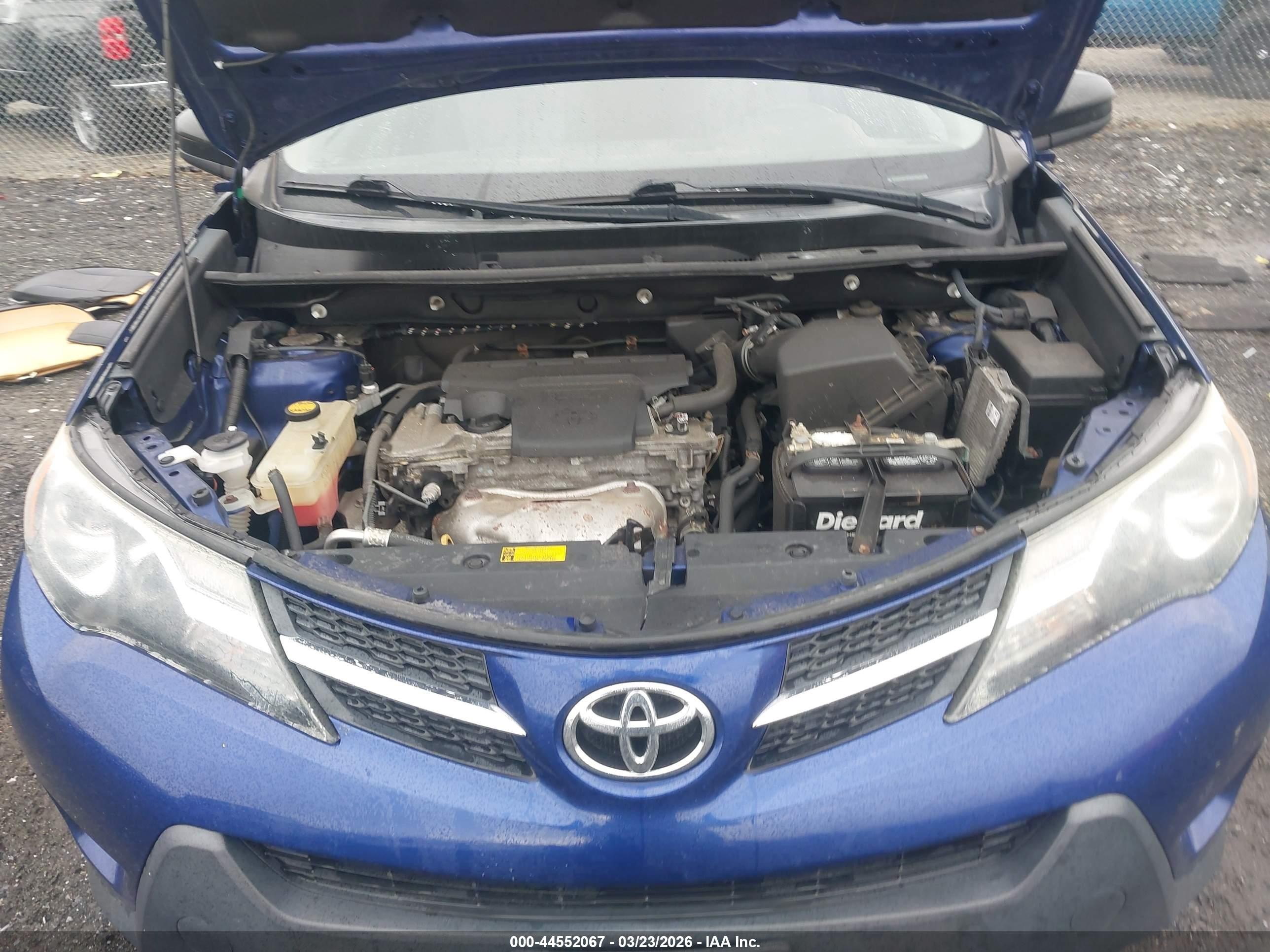2015 Toyota Rav4 Le Синий vin: 2T3BFREV3FW310034