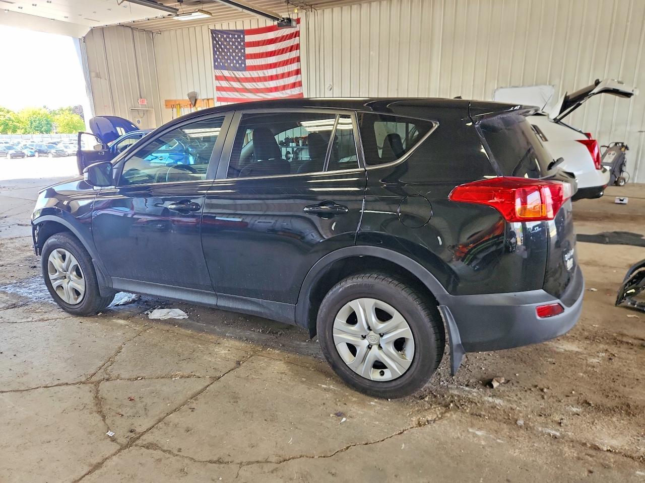2015 Toyota Rav4 Le Black vin: 2T3BFREV3FW361887