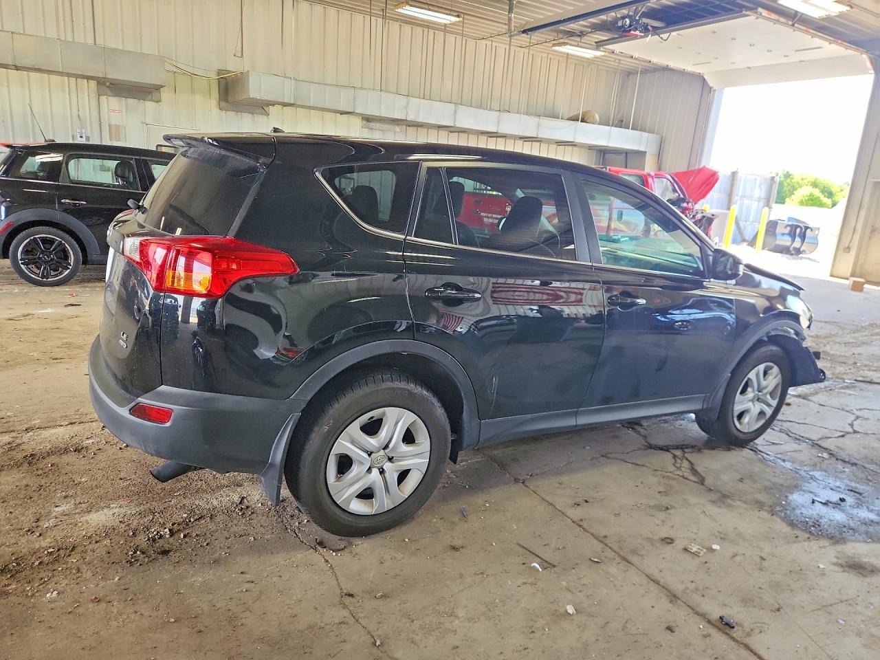 2015 Toyota Rav4 Le Black vin: 2T3BFREV3FW361887