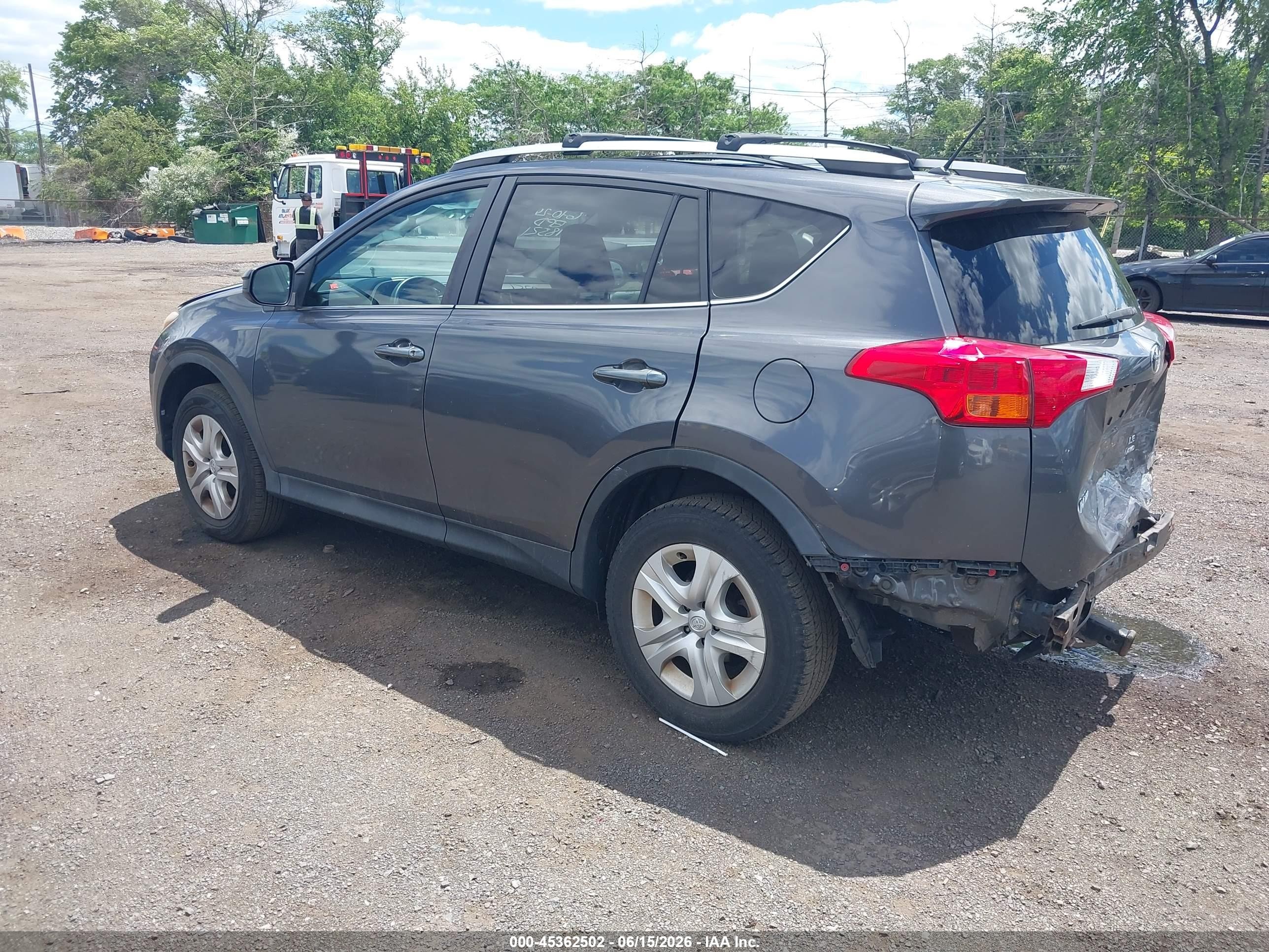 2013 Toyota Rav4 Le Gray vin: 2T3BFREV4DW018521
