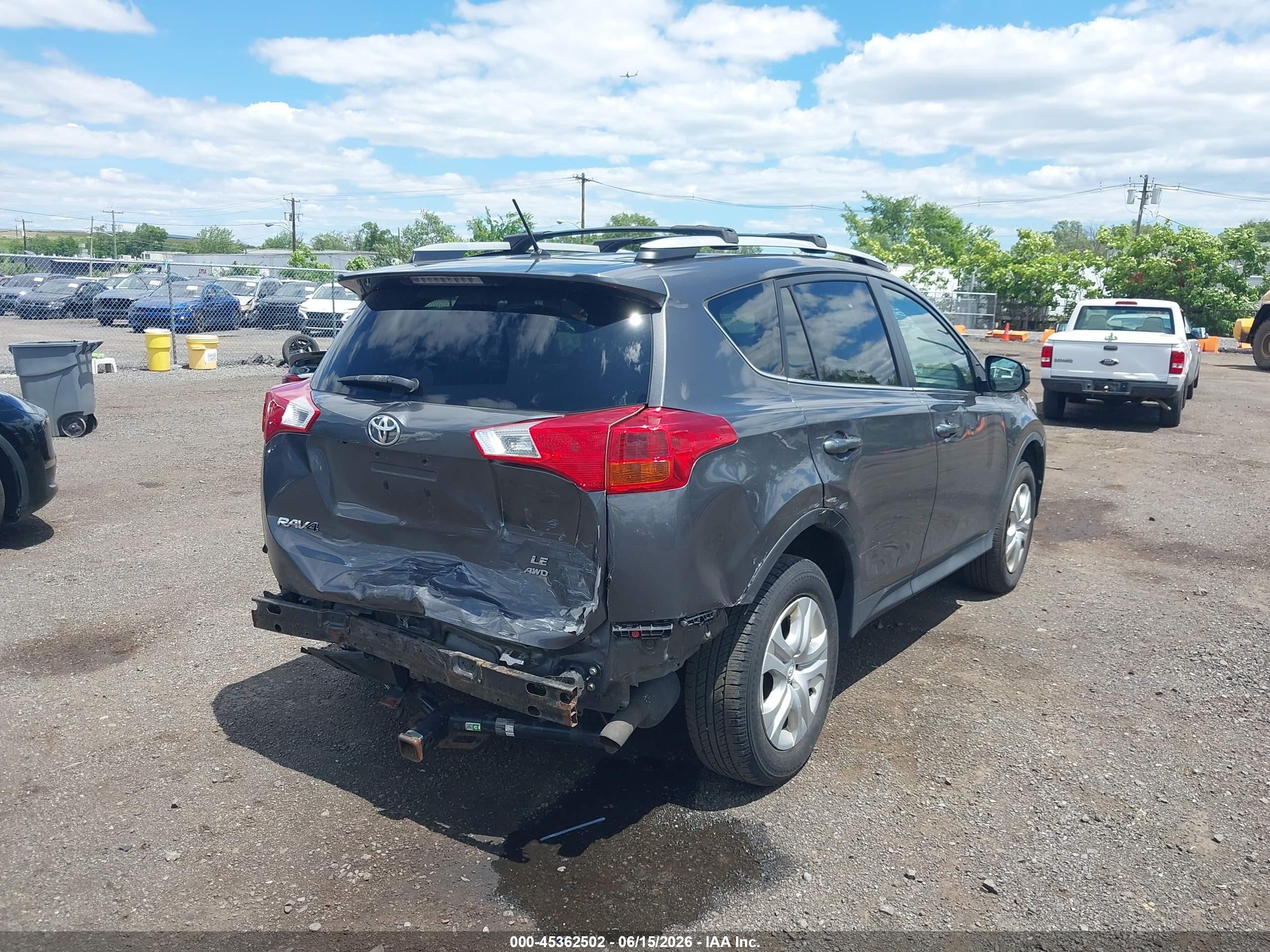 2013 Toyota Rav4 Le Gray vin: 2T3BFREV4DW018521