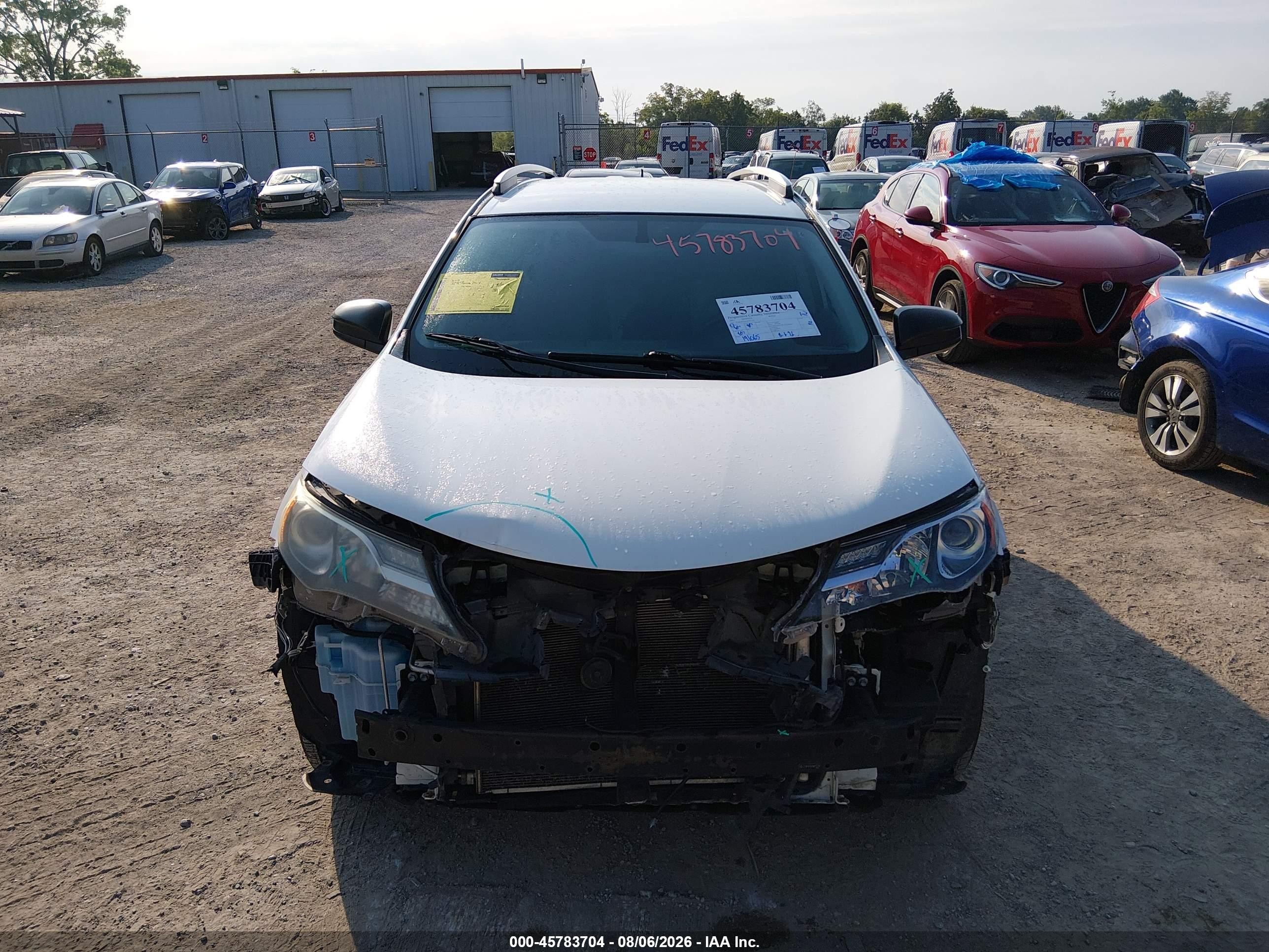 2013 Toyota Rav4 Le White vin: 2T3BFREV4DW022746