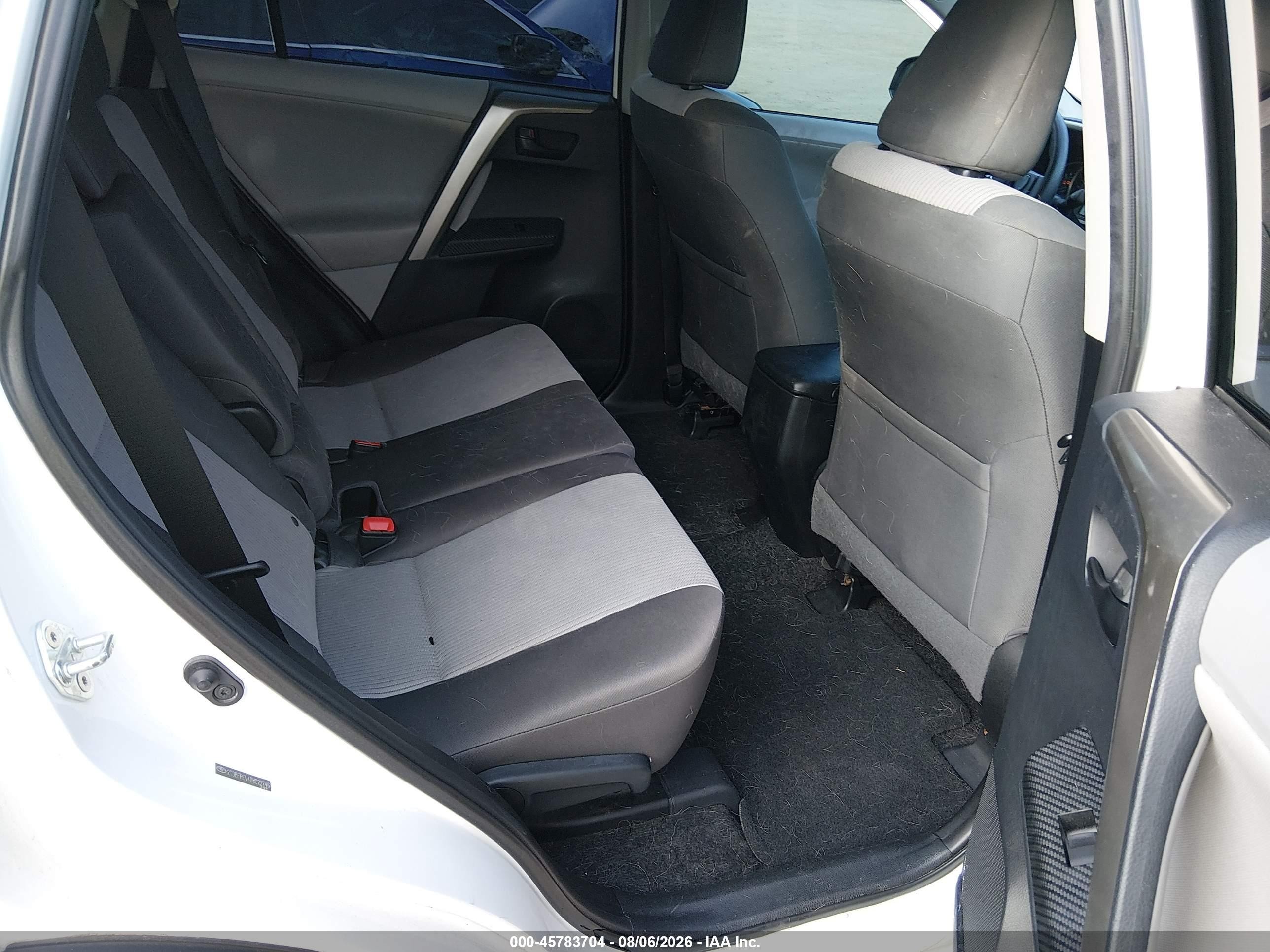 2013 Toyota Rav4 Le White vin: 2T3BFREV4DW022746