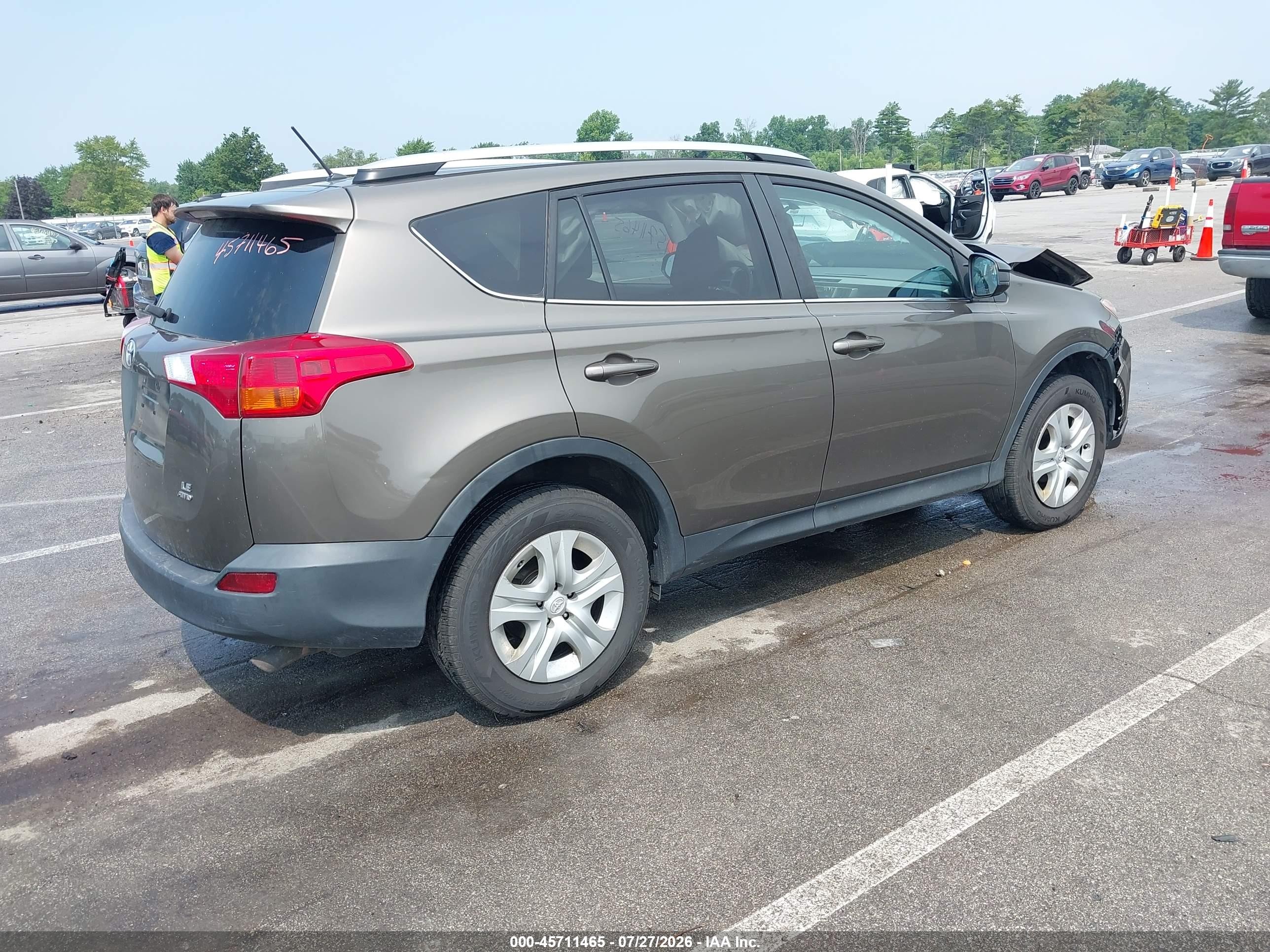 2014 Toyota Rav4 Le Gray vin: 2T3BFREV4EW141558