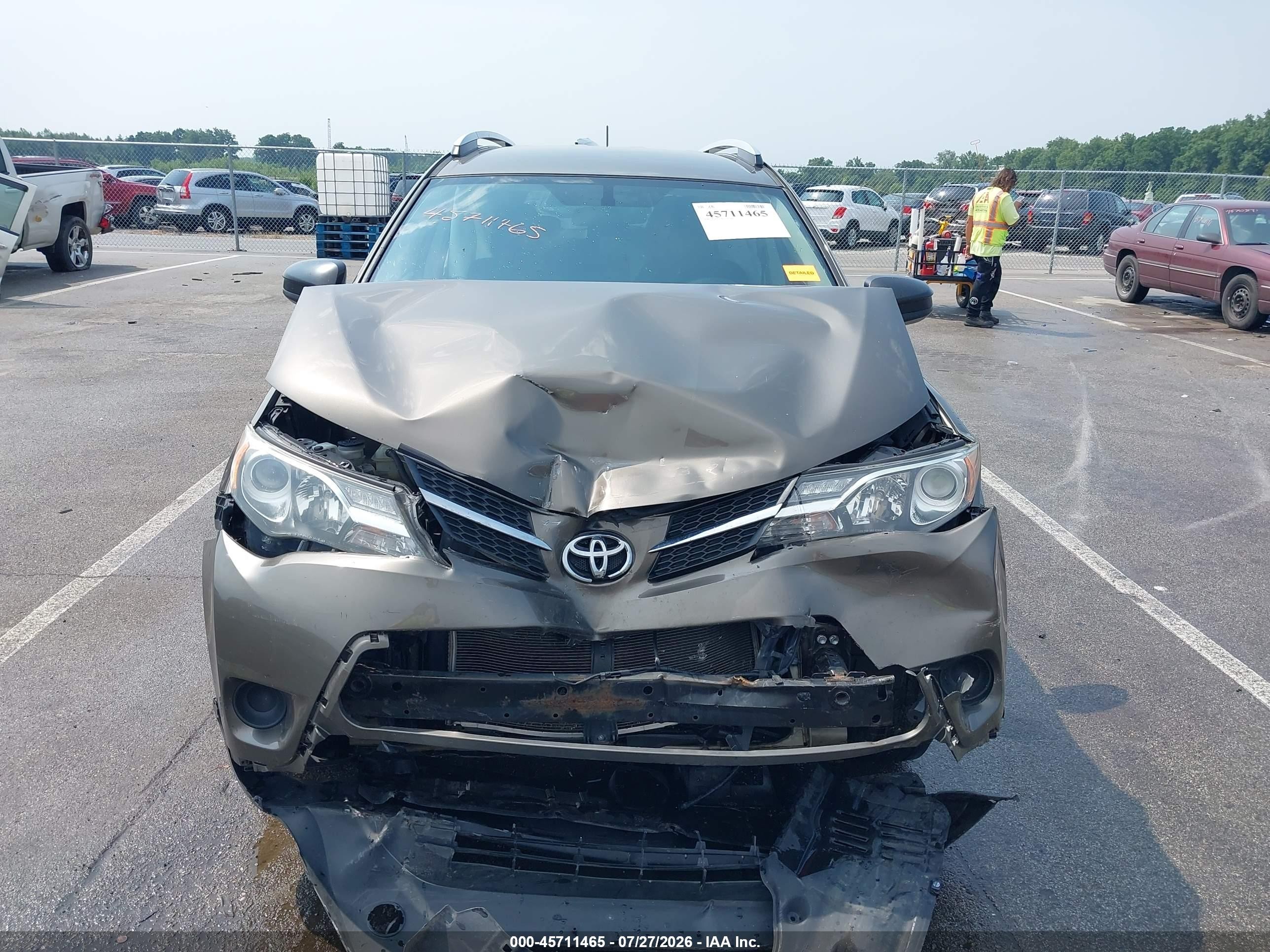 2014 Toyota Rav4 Le Gray vin: 2T3BFREV4EW141558