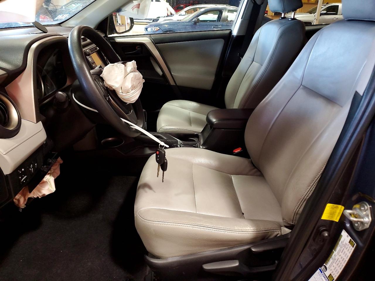 2014 Toyota Rav4 Le Gray vin: 2T3BFREV4EW141818