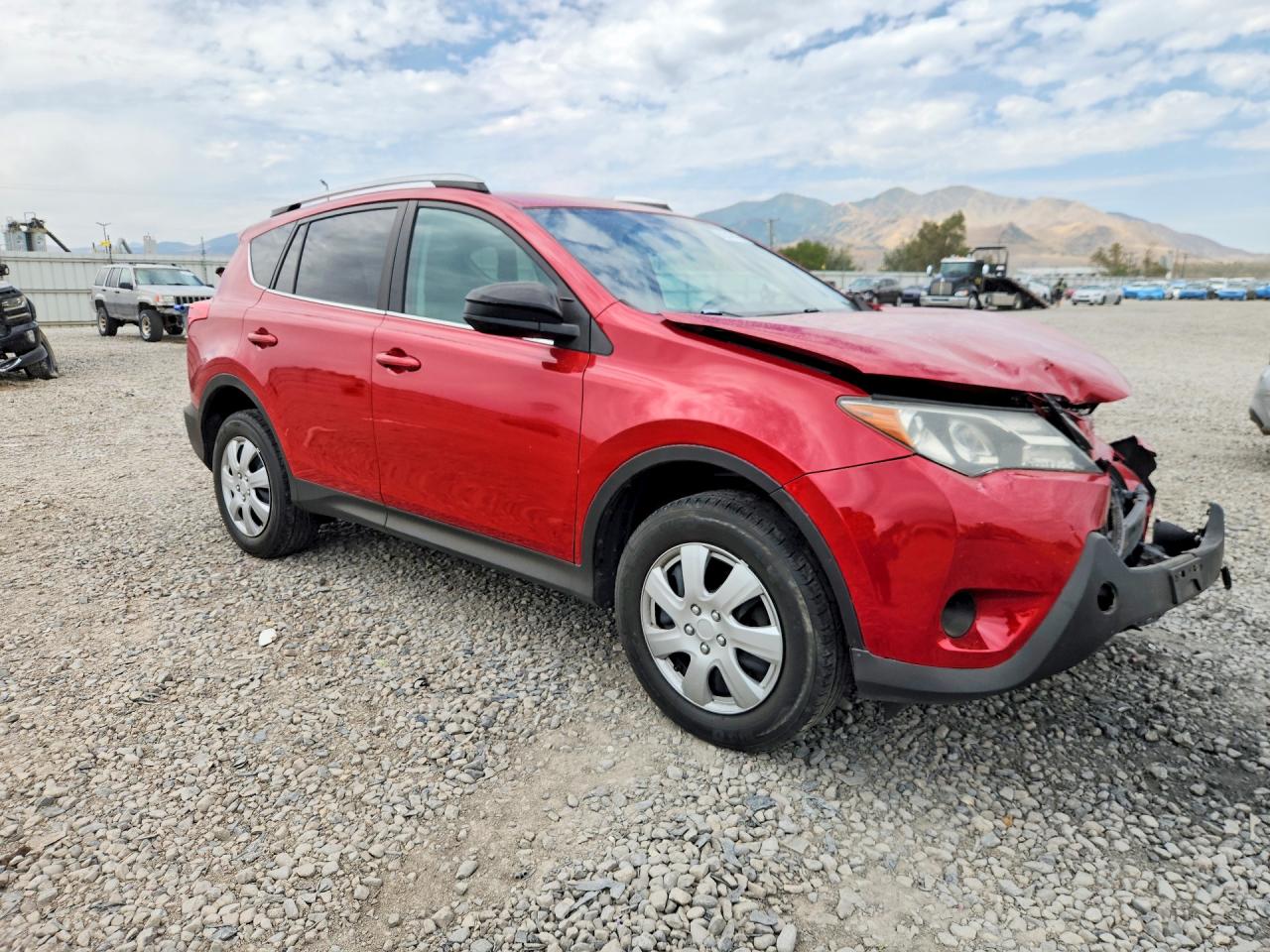 2014 Toyota Rav4 Le Red vin: 2T3BFREV4EW151944