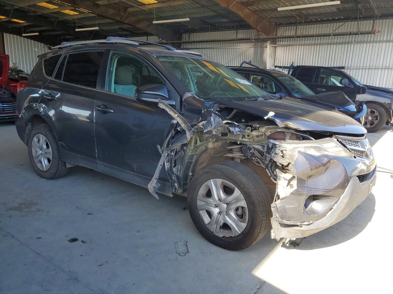 2014 Toyota Rav4 Le Gray vin: 2T3BFREV4EW152608