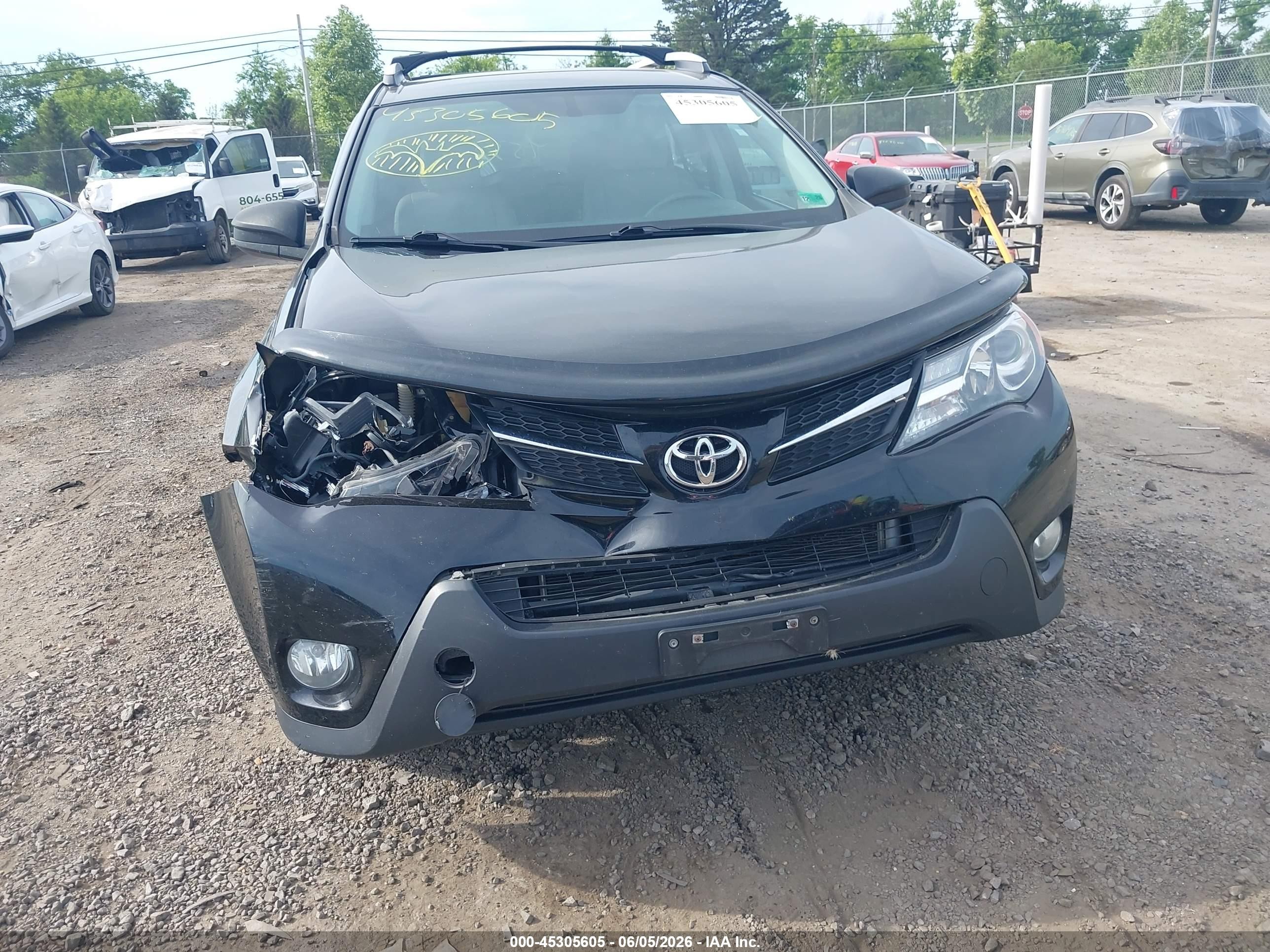 2014 Toyota Rav4 Le Black vin: 2T3BFREV4EW208224