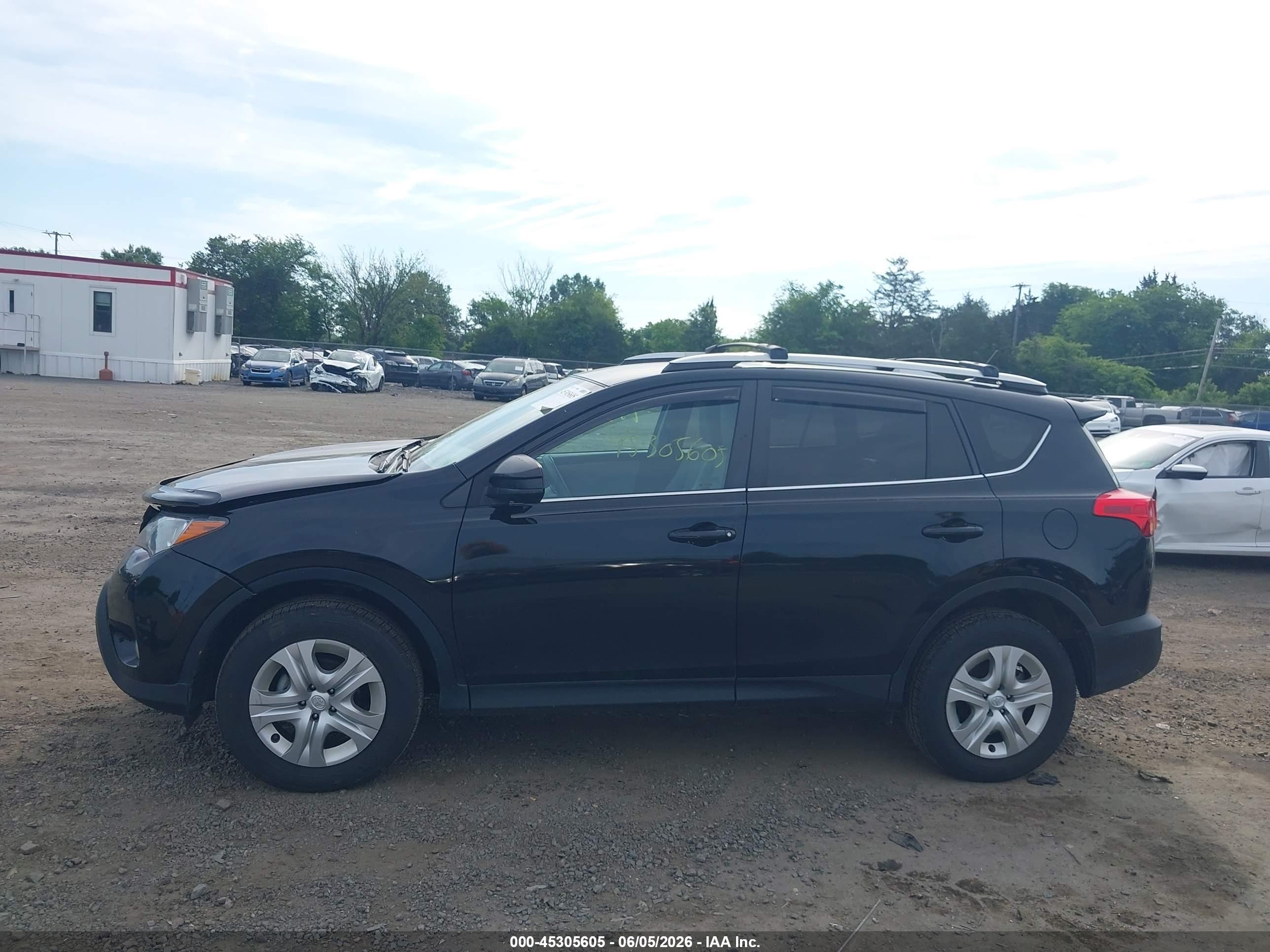 2014 Toyota Rav4 Le Black vin: 2T3BFREV4EW208224