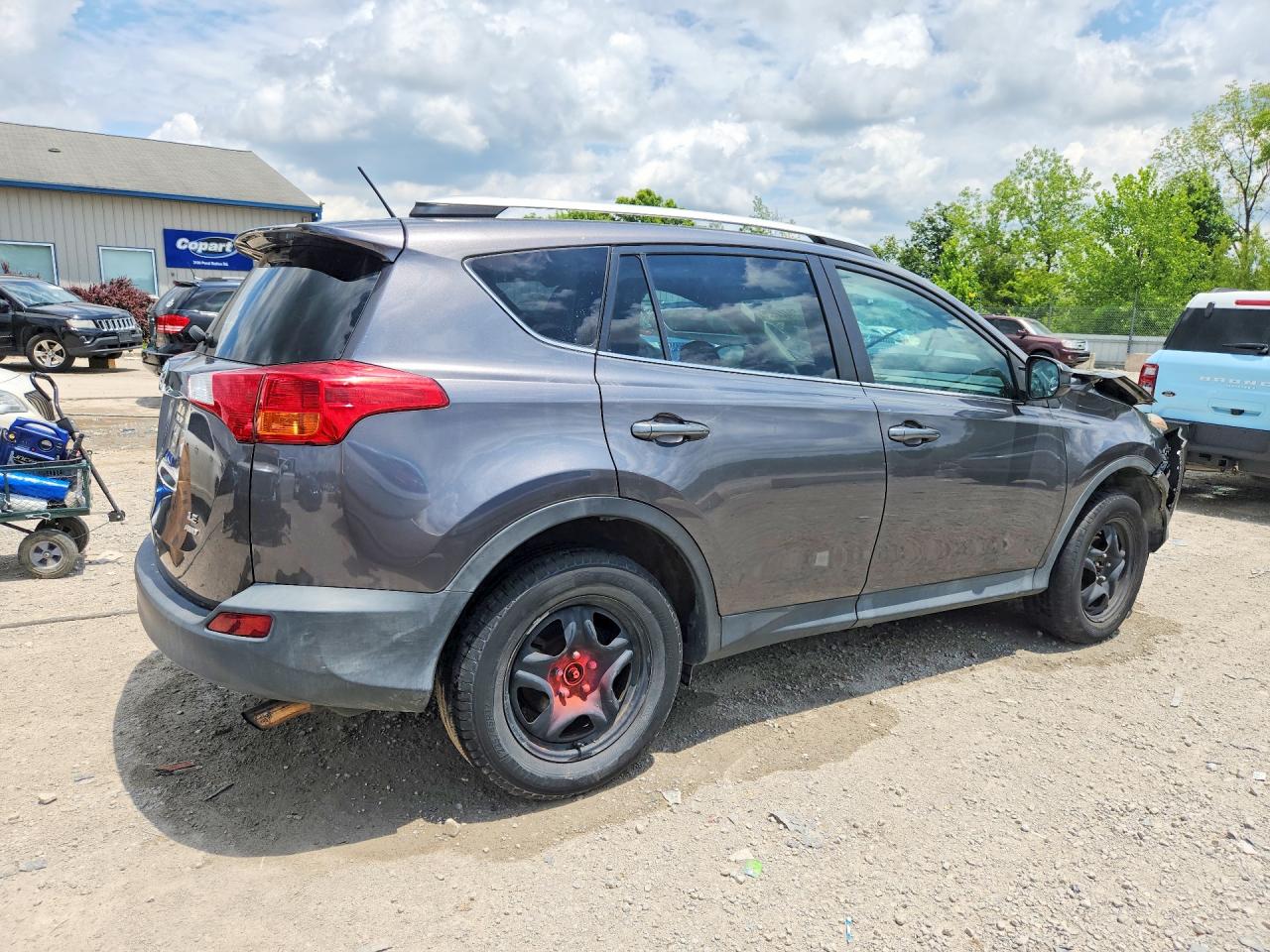 2014 Toyota Rav4 Le Gray vin: 2T3BFREV4EW208868