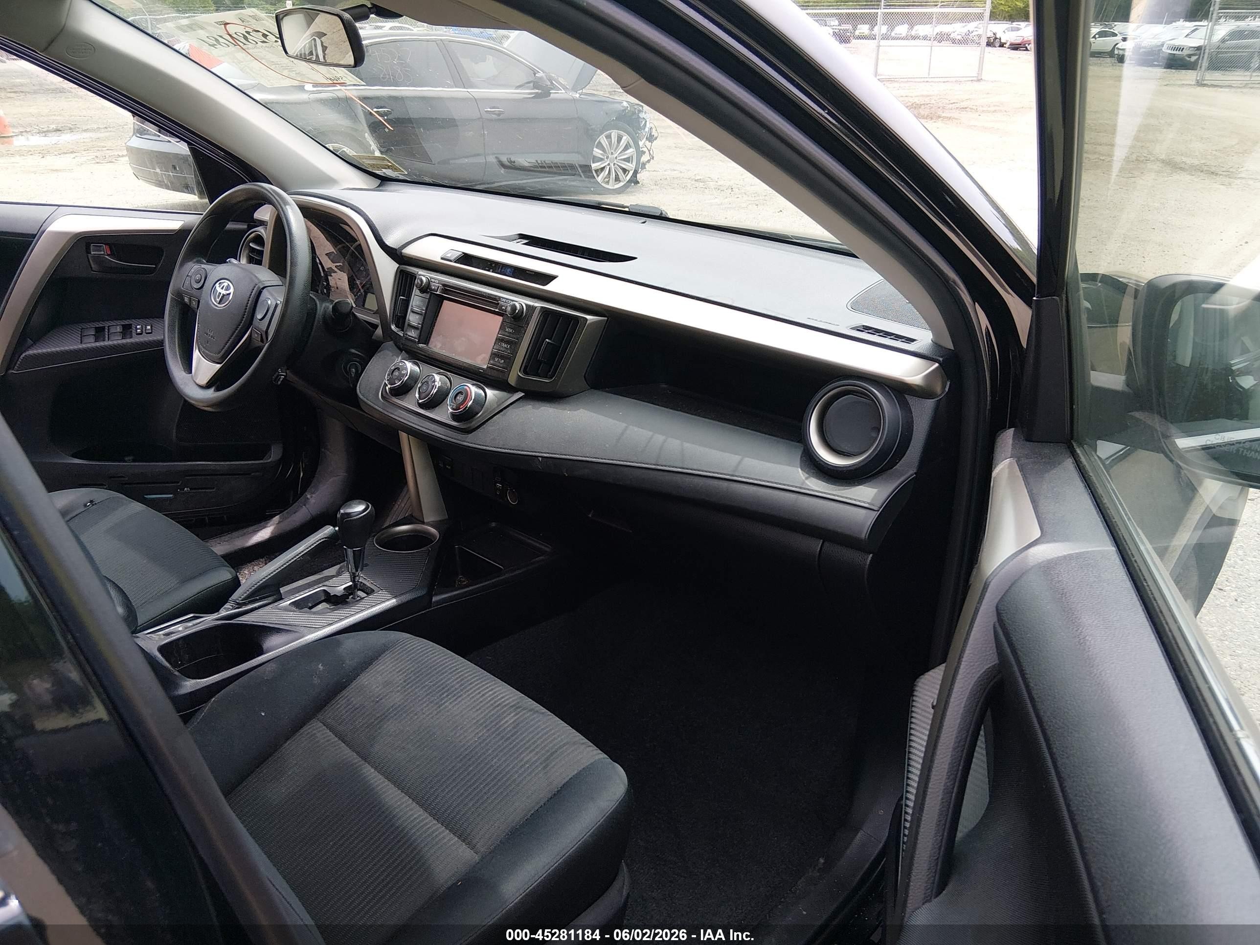 2015 Toyota Rav4 Le Black vin: 2T3BFREV4FW268246