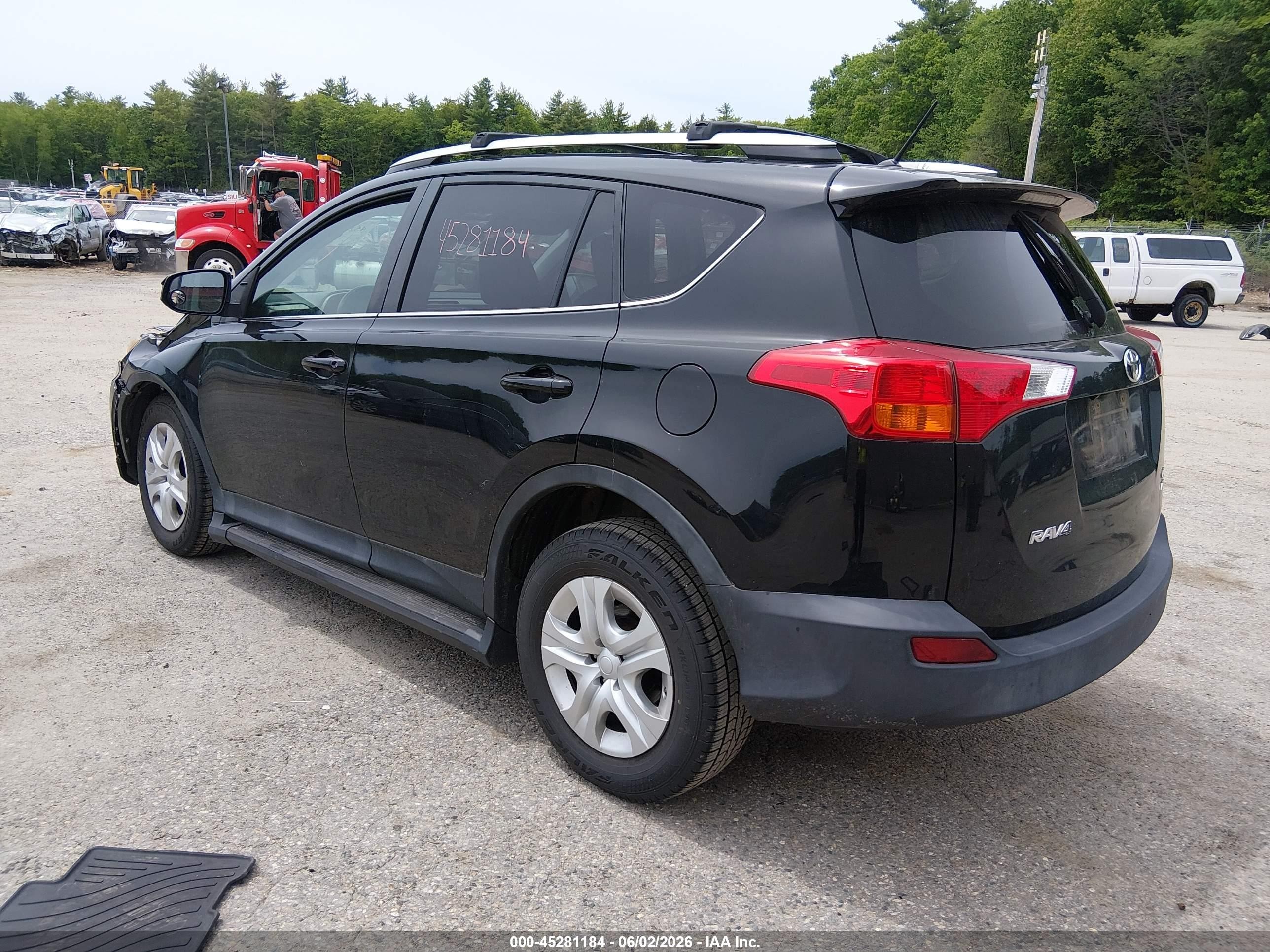 2015 Toyota Rav4 Le Black vin: 2T3BFREV4FW268246