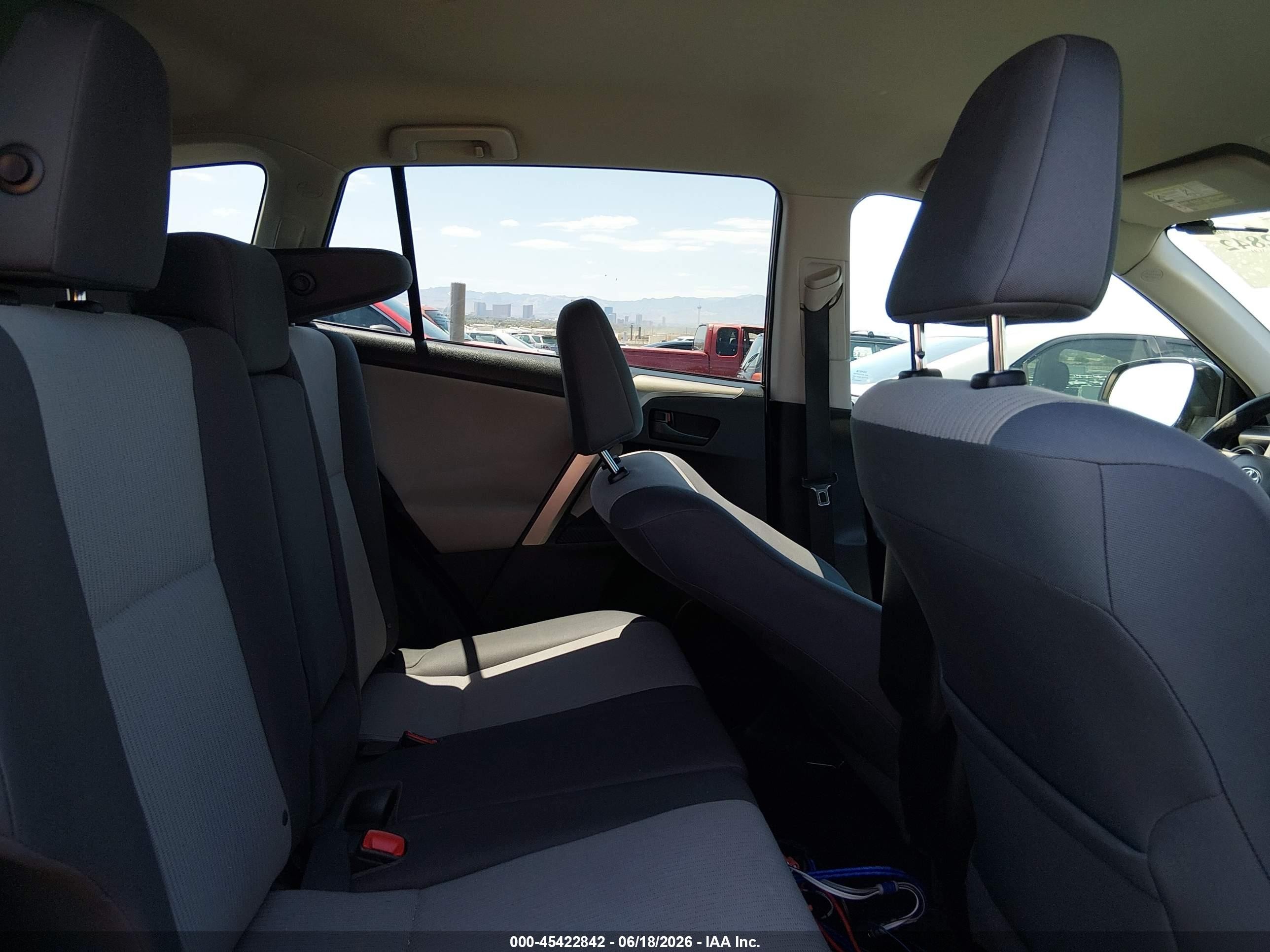 2015 Toyota Rav4 Le Black vin: 2T3BFREV4FW277223