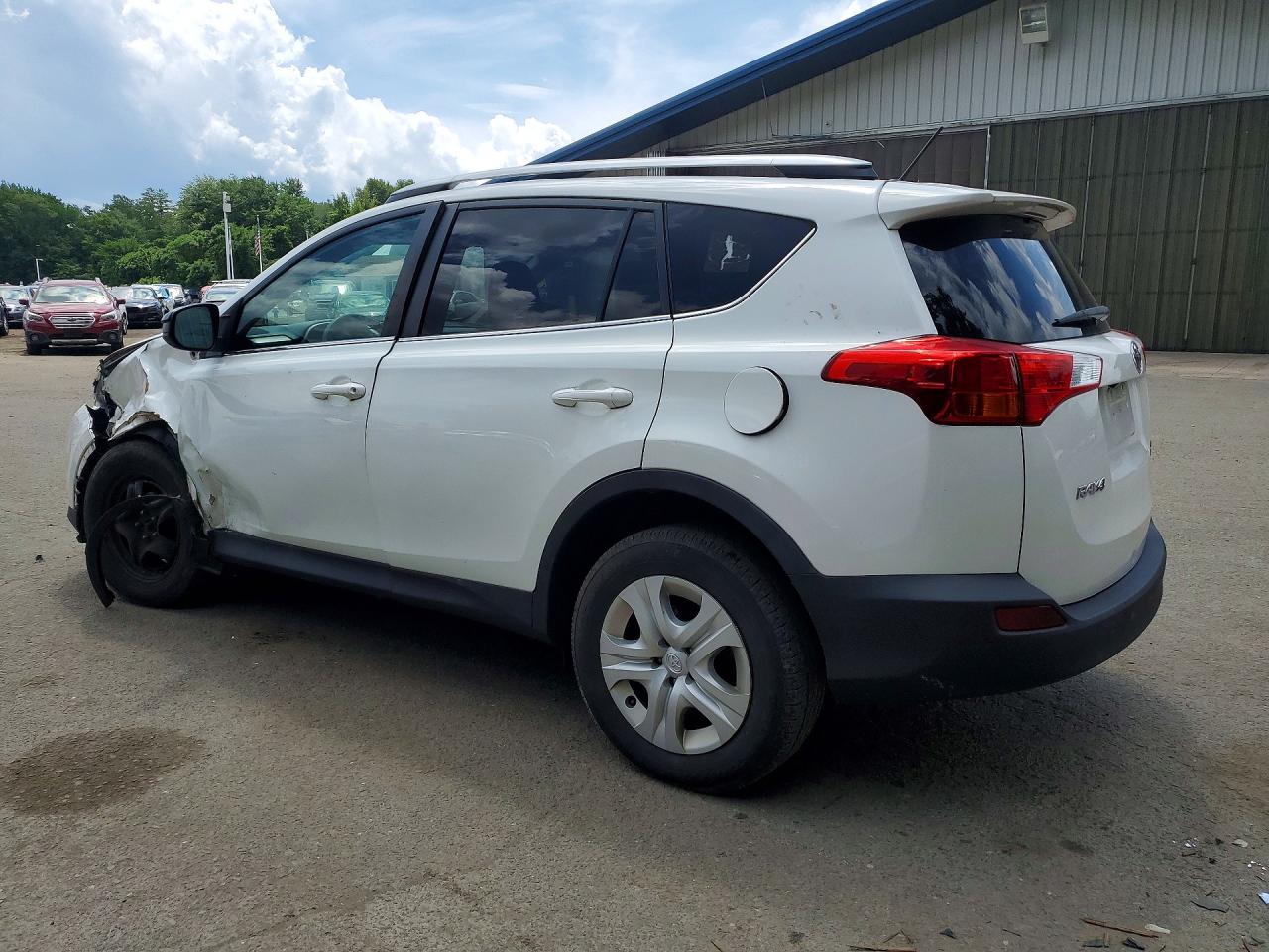 2015 Toyota Rav4 Le White vin: 2T3BFREV4FW341552