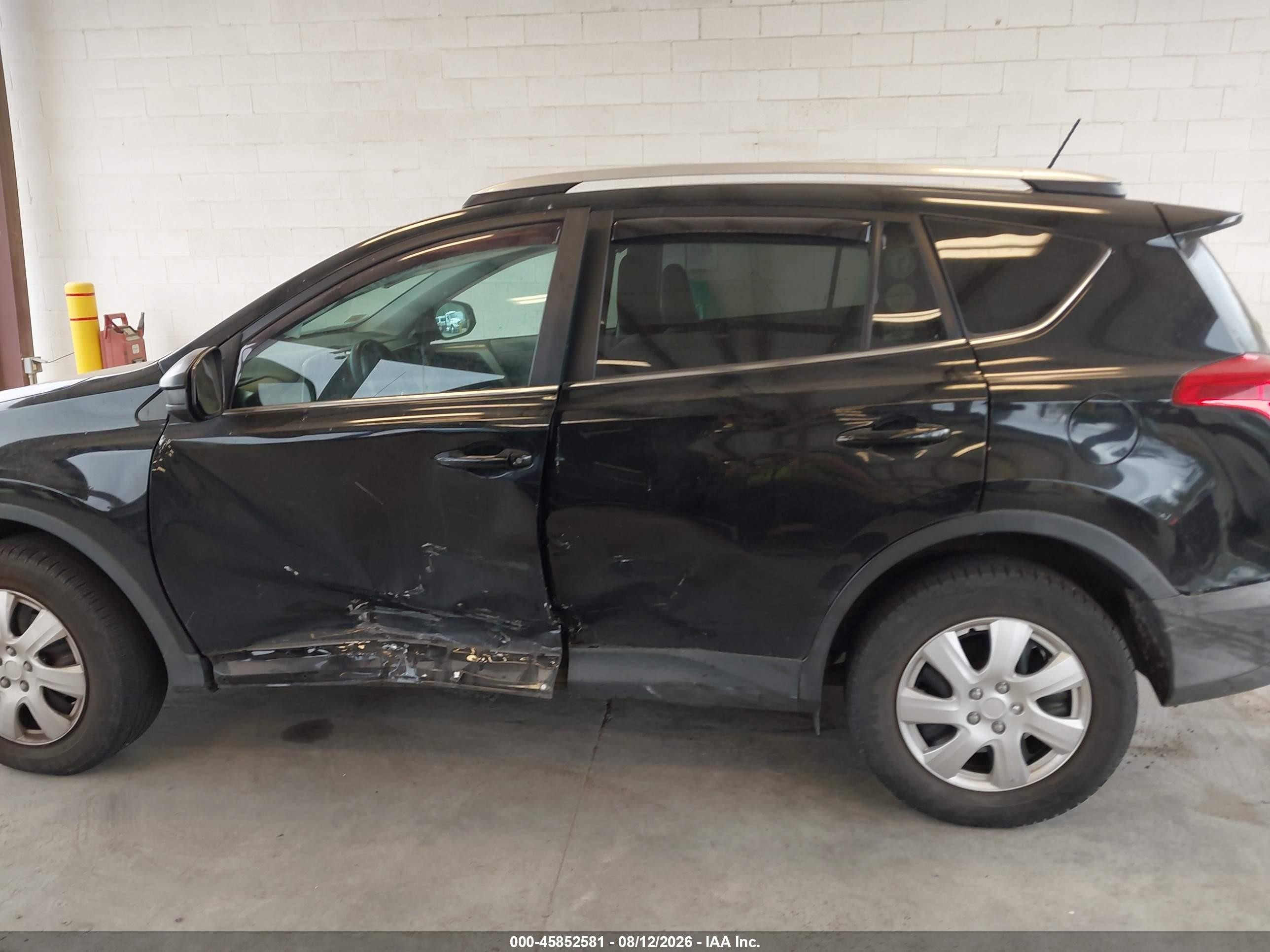 2013 Toyota Rav4 Le Black vin: 2T3BFREV5DW025915