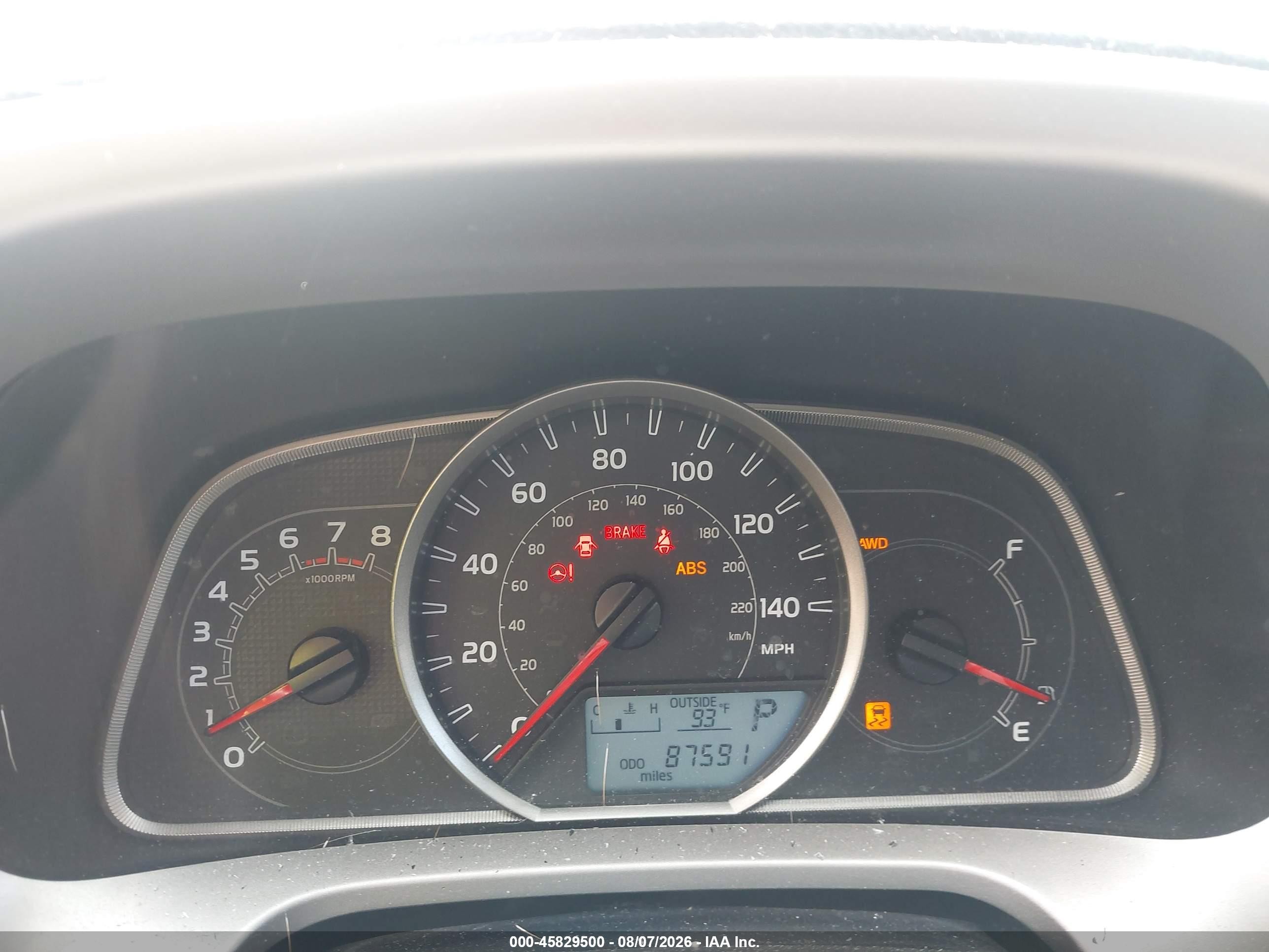 2013 Toyota Rav4 Le White vin: 2T3BFREV5DW033528