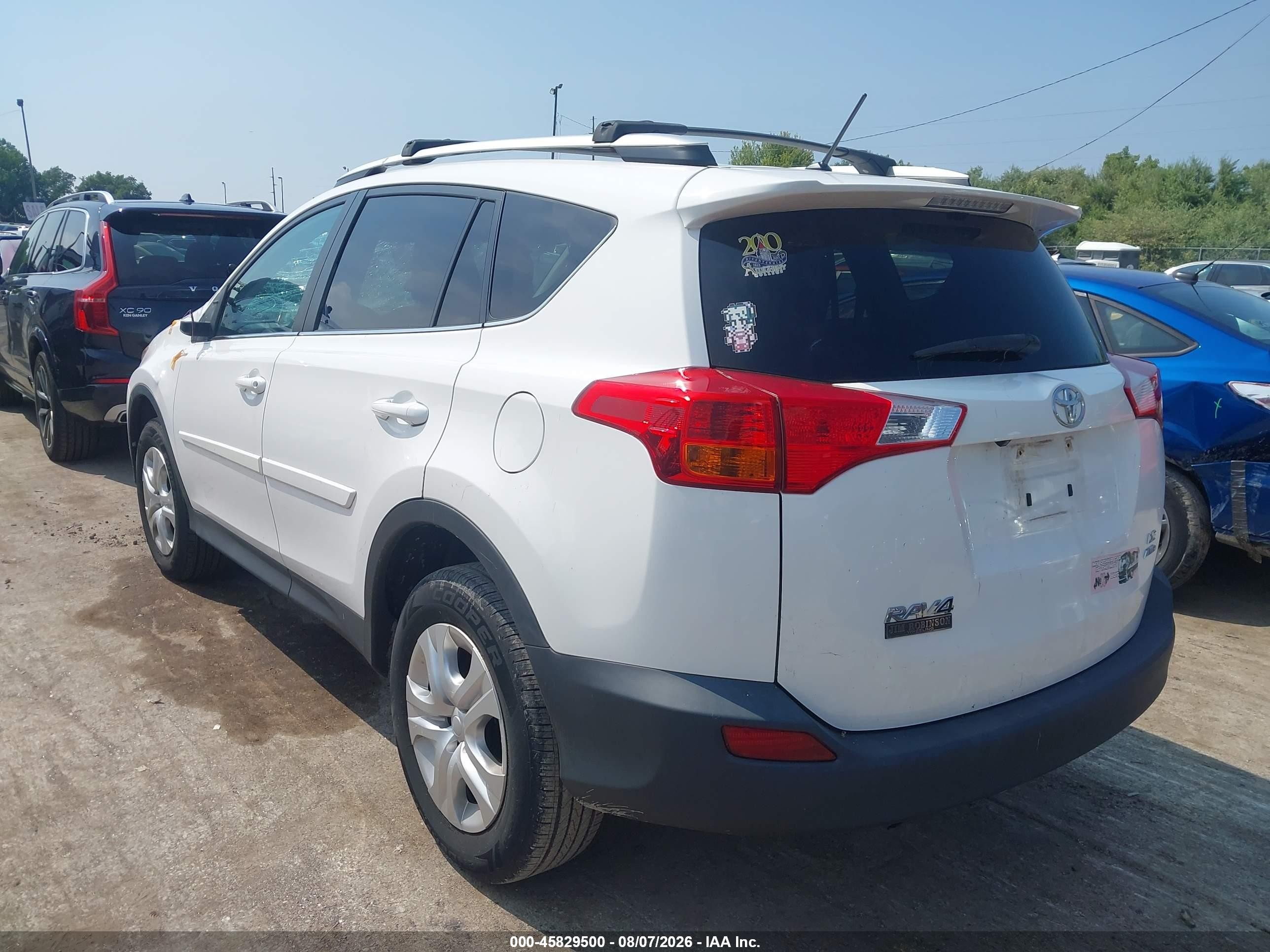 2013 Toyota Rav4 Le White vin: 2T3BFREV5DW033528