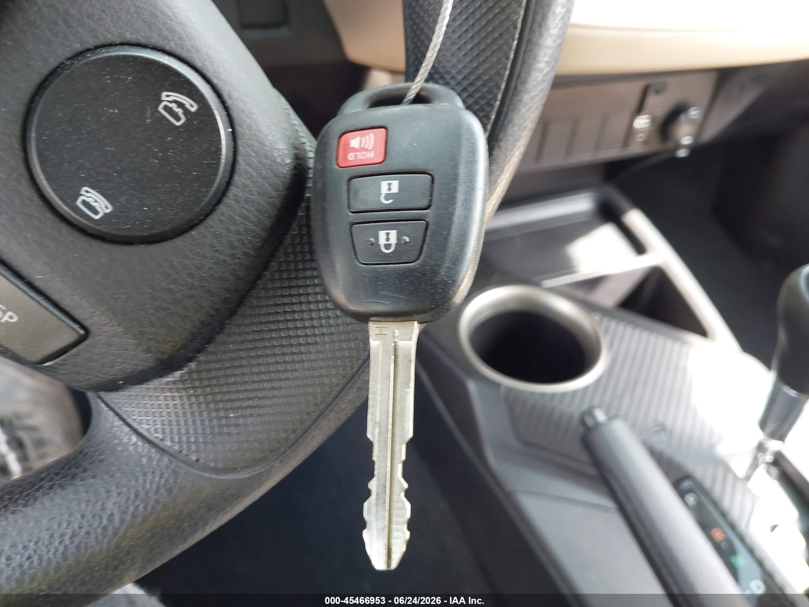 2013 Toyota Rav4 Le Black vin: 2T3BFREV5DW108003