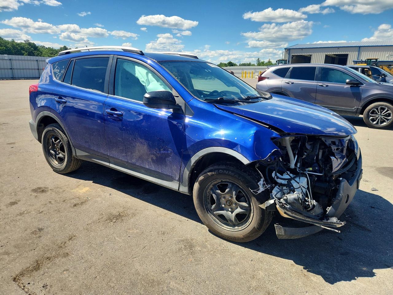 2014 Toyota Rav4 Le Blue vin: 2T3BFREV5EW135946