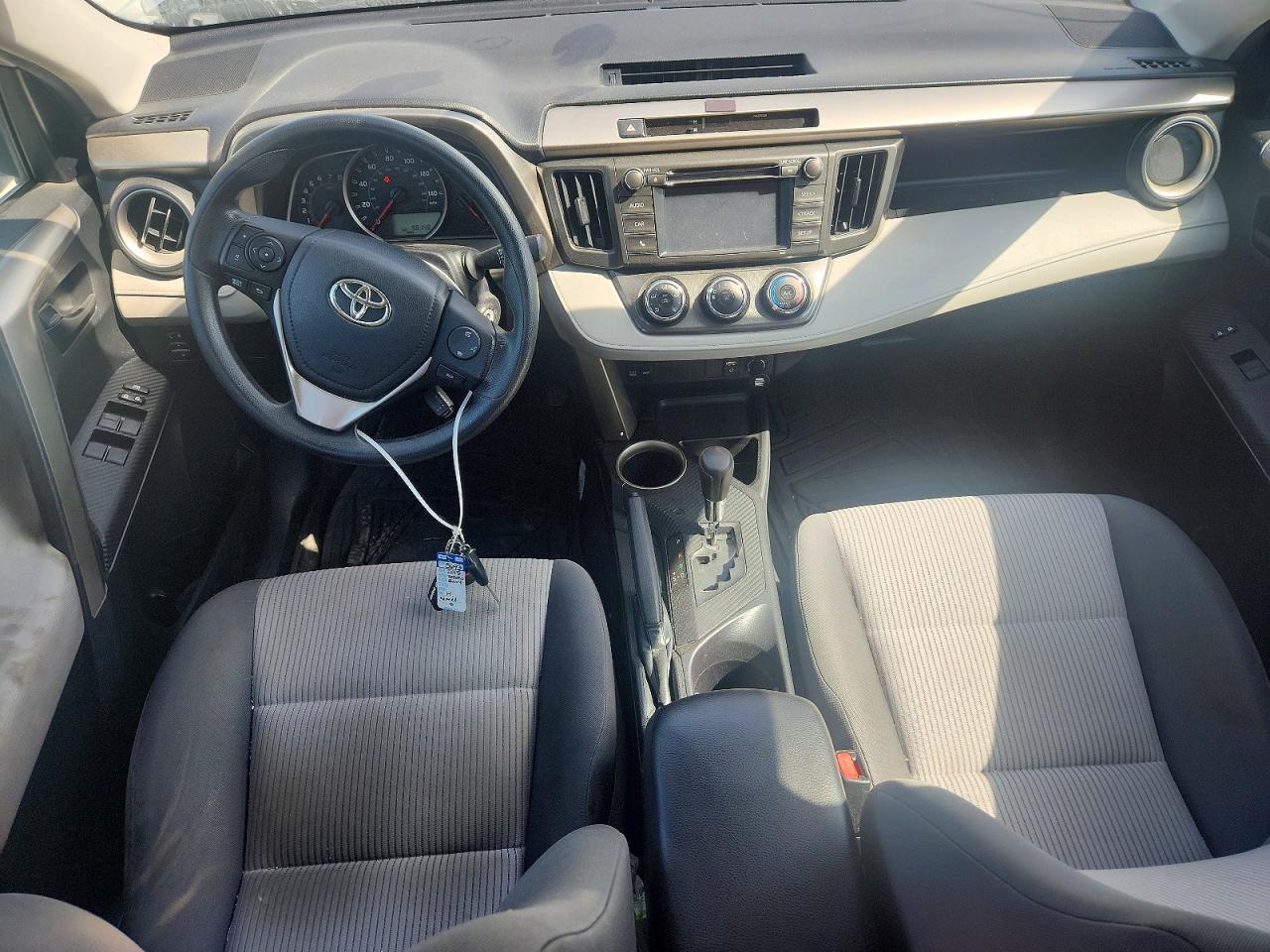 2015 Toyota Rav4 Le Gray vin: 2T3BFREV5FW396964