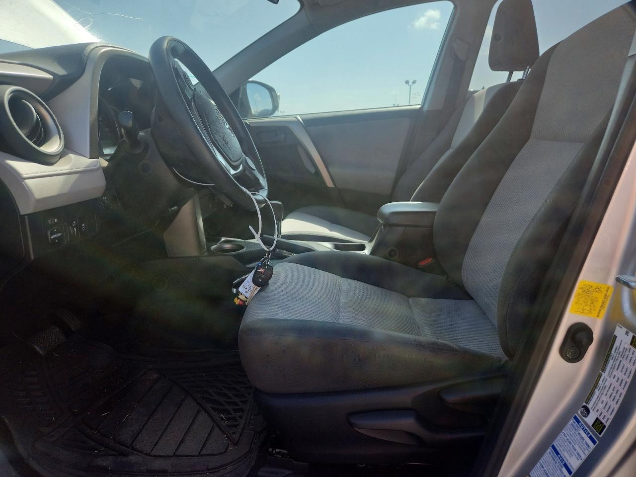 2015 Toyota Rav4 Le Gray vin: 2T3BFREV5FW396964