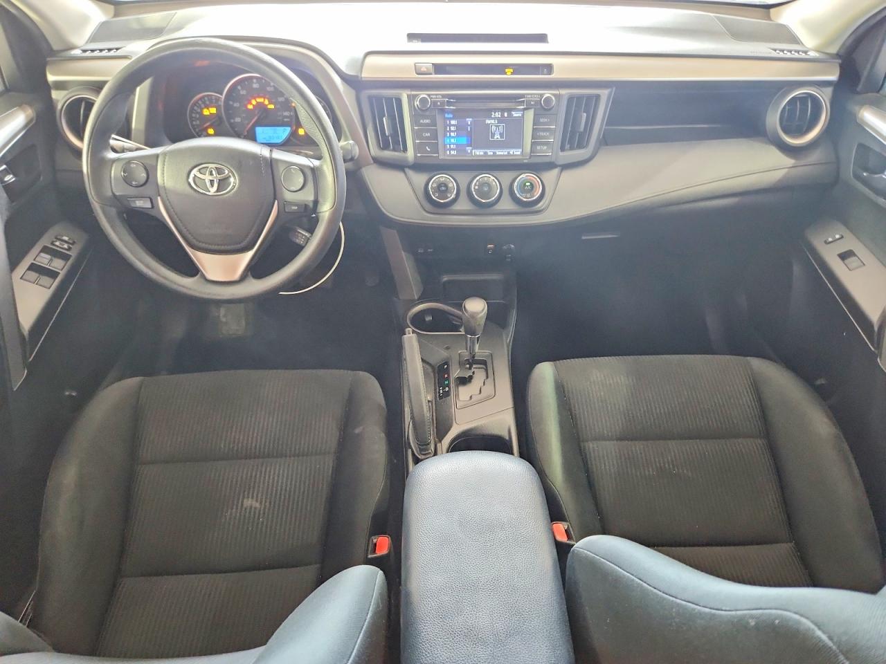 2016 Toyota Rav4 Le Silver vin: 2T3BFREV5GW466321