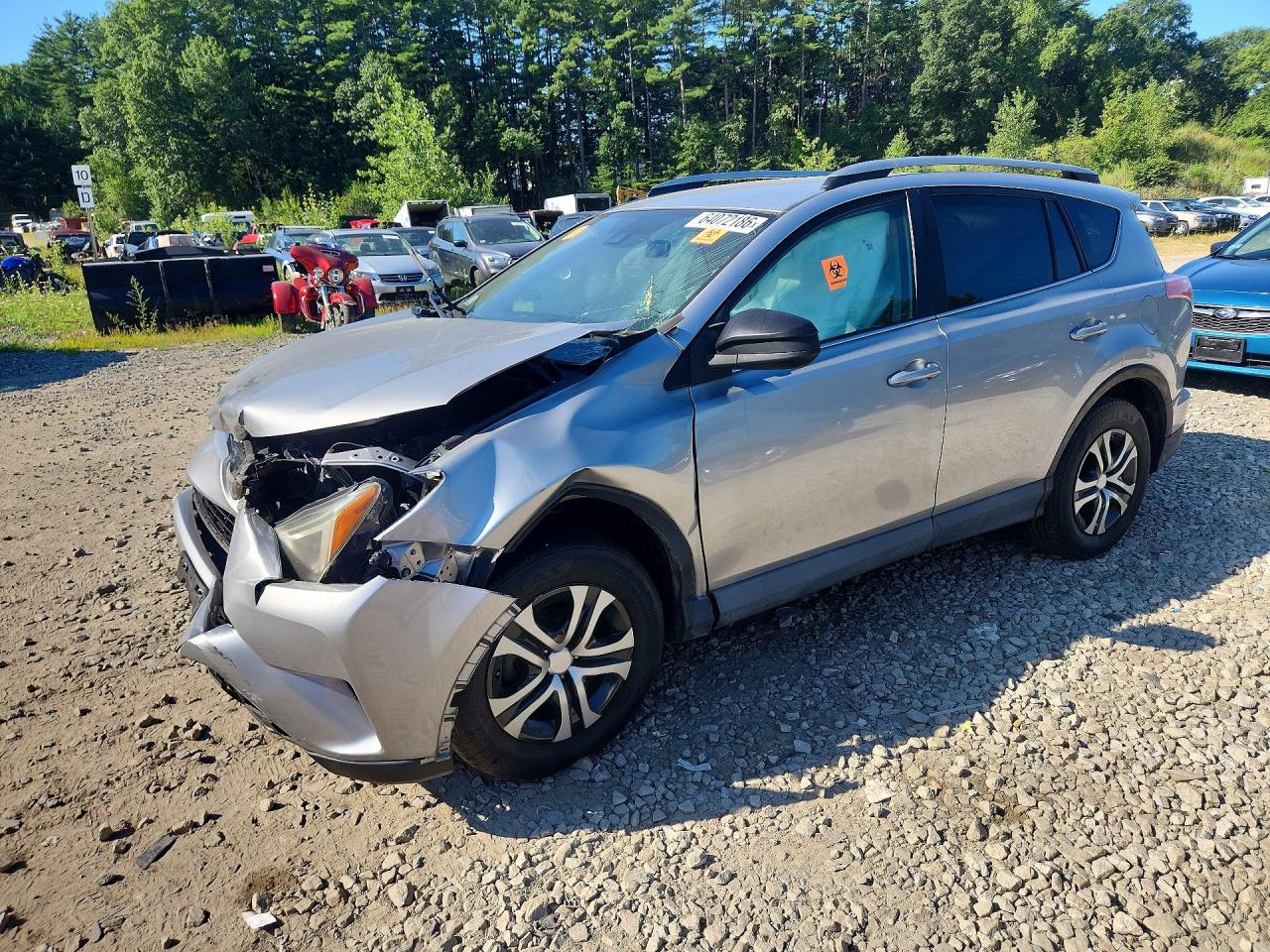 2017 Toyota Rav4 Le Silver vin: 2T3BFREV5HW602755