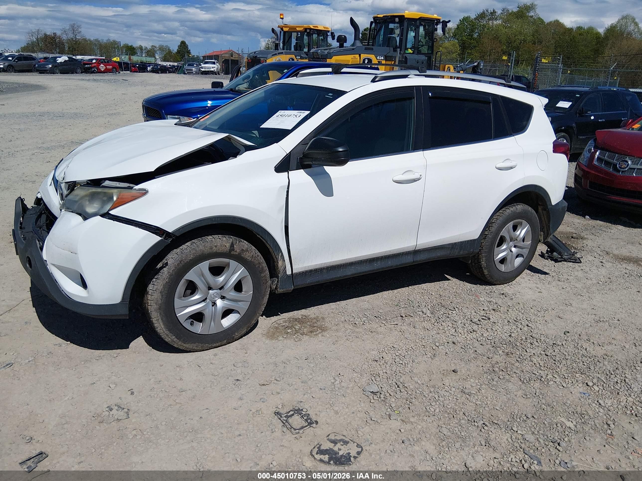 2013 Toyota Rav4 Le White vin: 2T3BFREV6DW008900