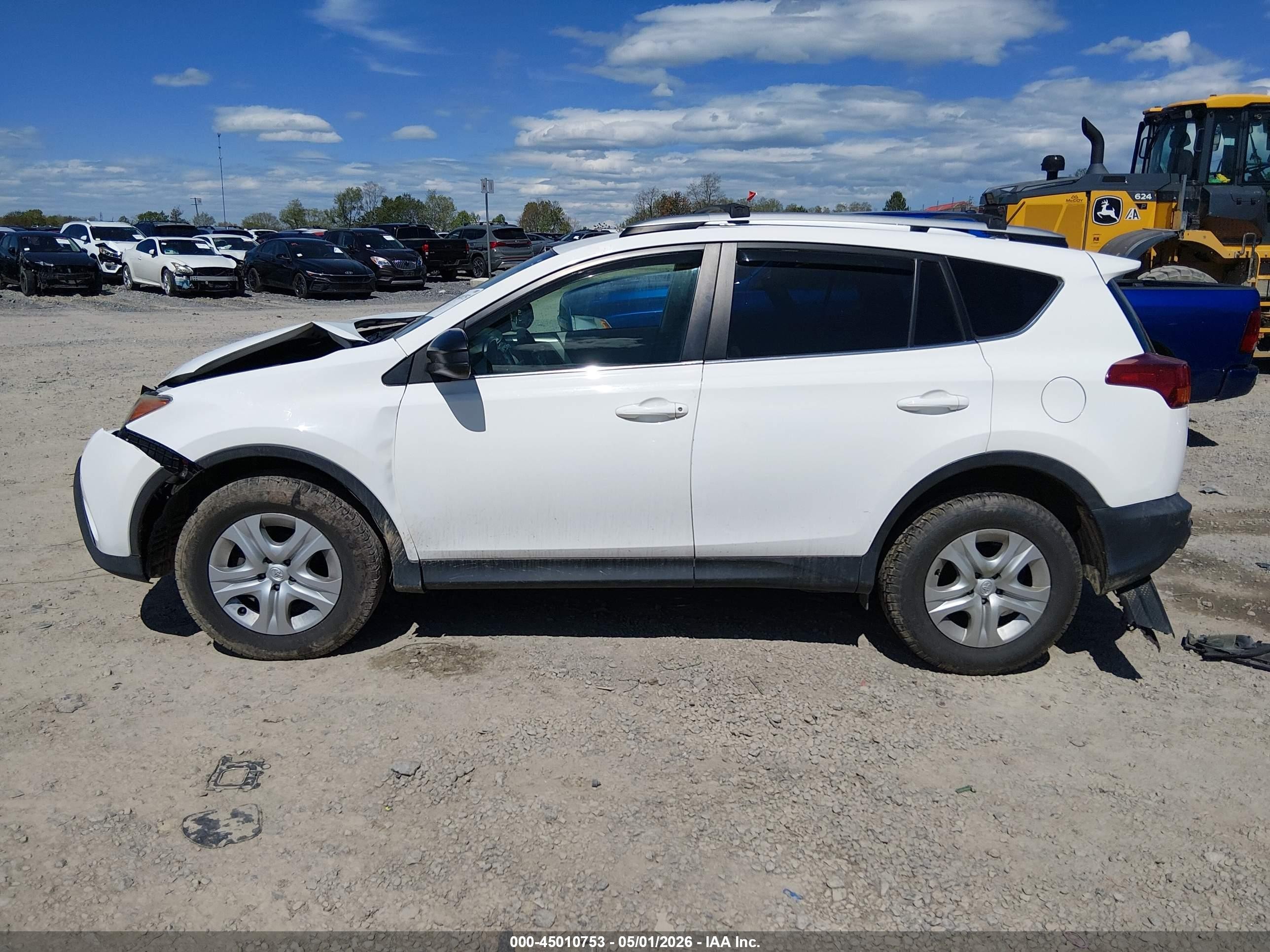 2013 Toyota Rav4 Le White vin: 2T3BFREV6DW008900