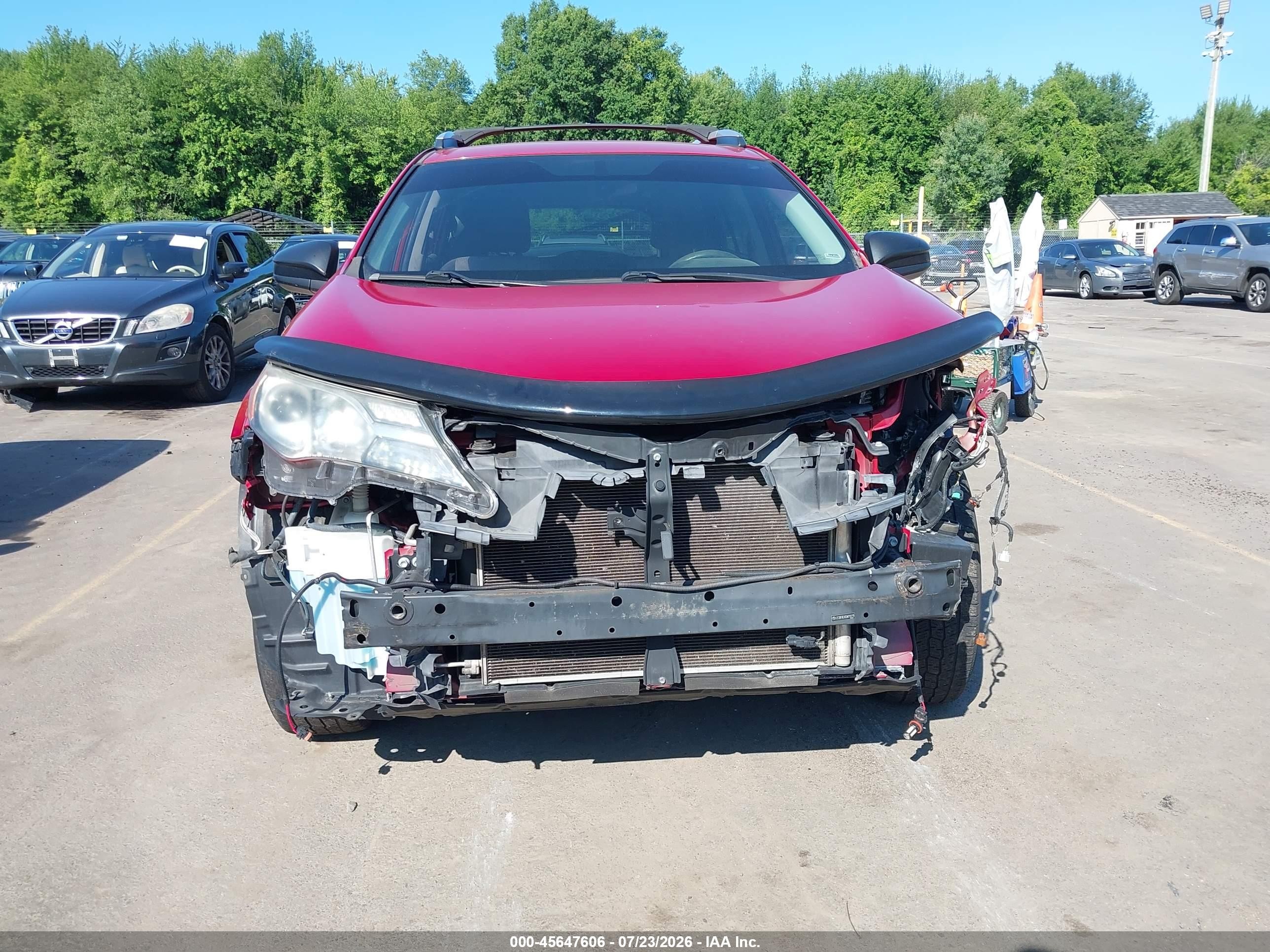 2013 Toyota Rav4 Le Red vin: 2T3BFREV6DW019119