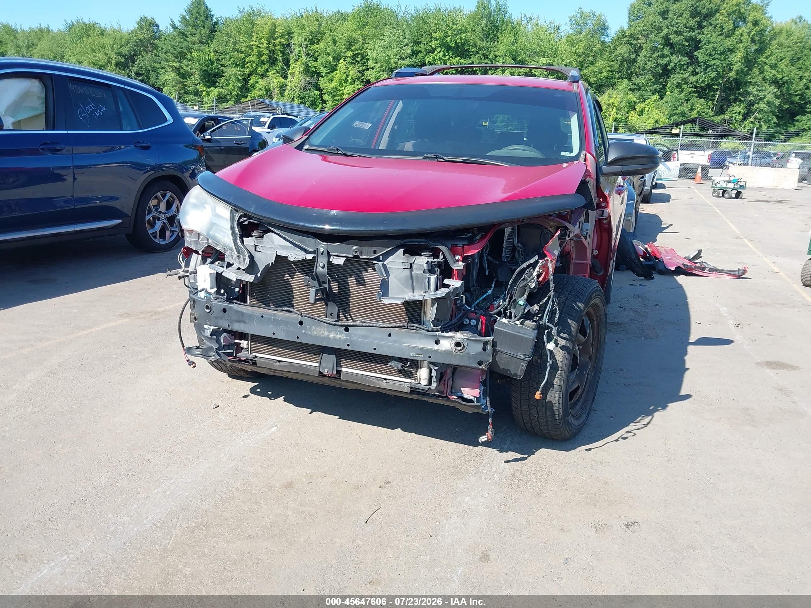 2013 Toyota Rav4 Le Red vin: 2T3BFREV6DW019119