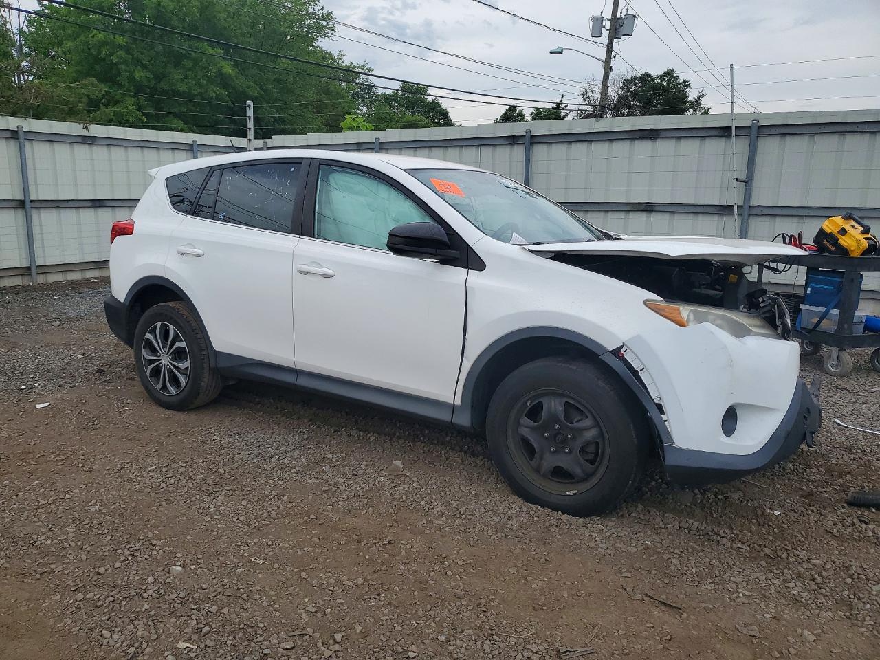 2013 Toyota Rav4 Le White vin: 2T3BFREV6DW028211