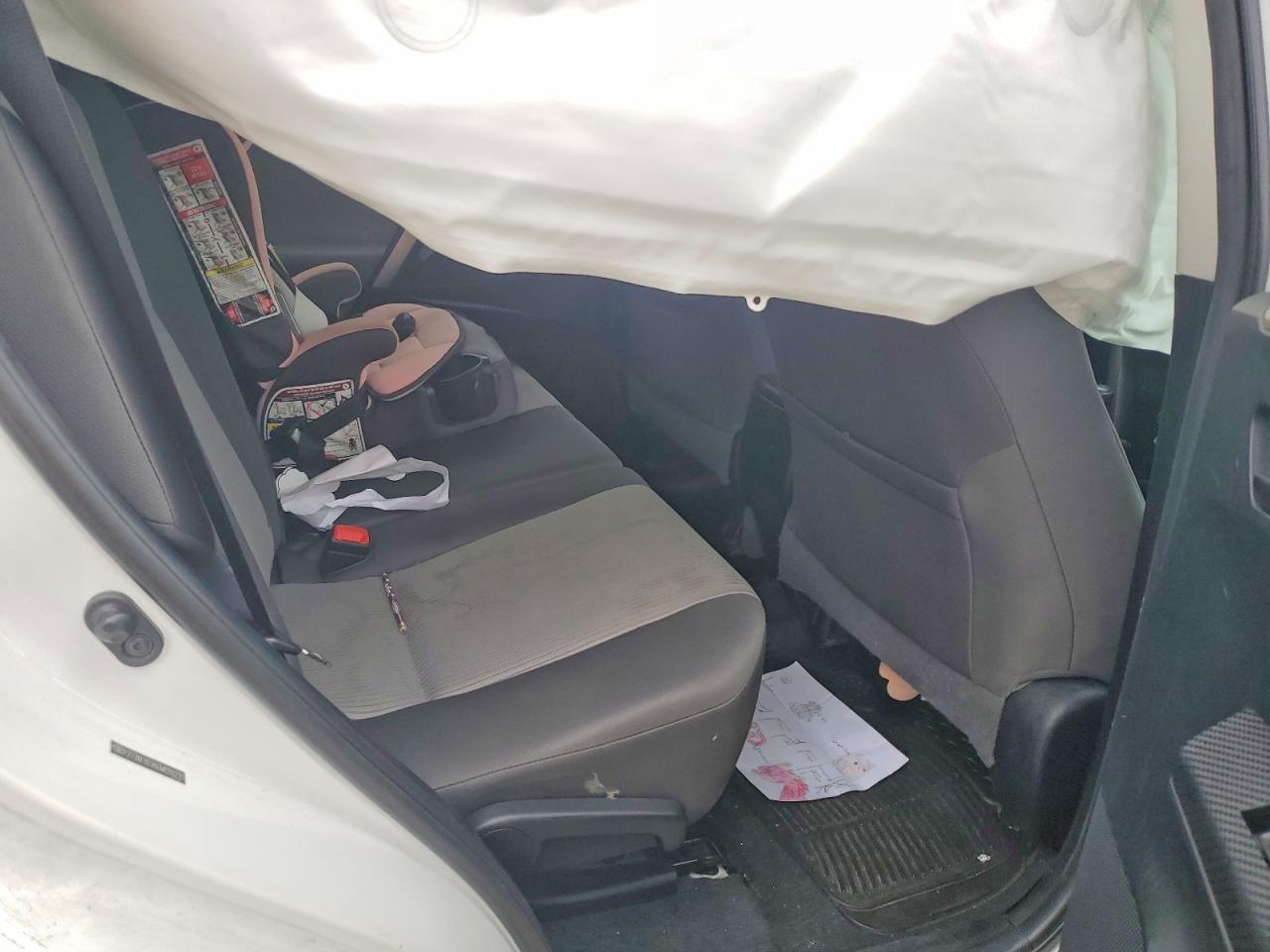2013 Toyota Rav4 Le White vin: 2T3BFREV6DW028211