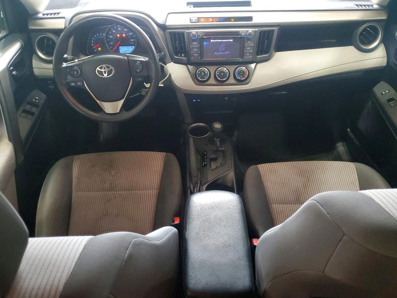 2013 Toyota Rav4 Le Silver vin: 2T3BFREV6DW038897