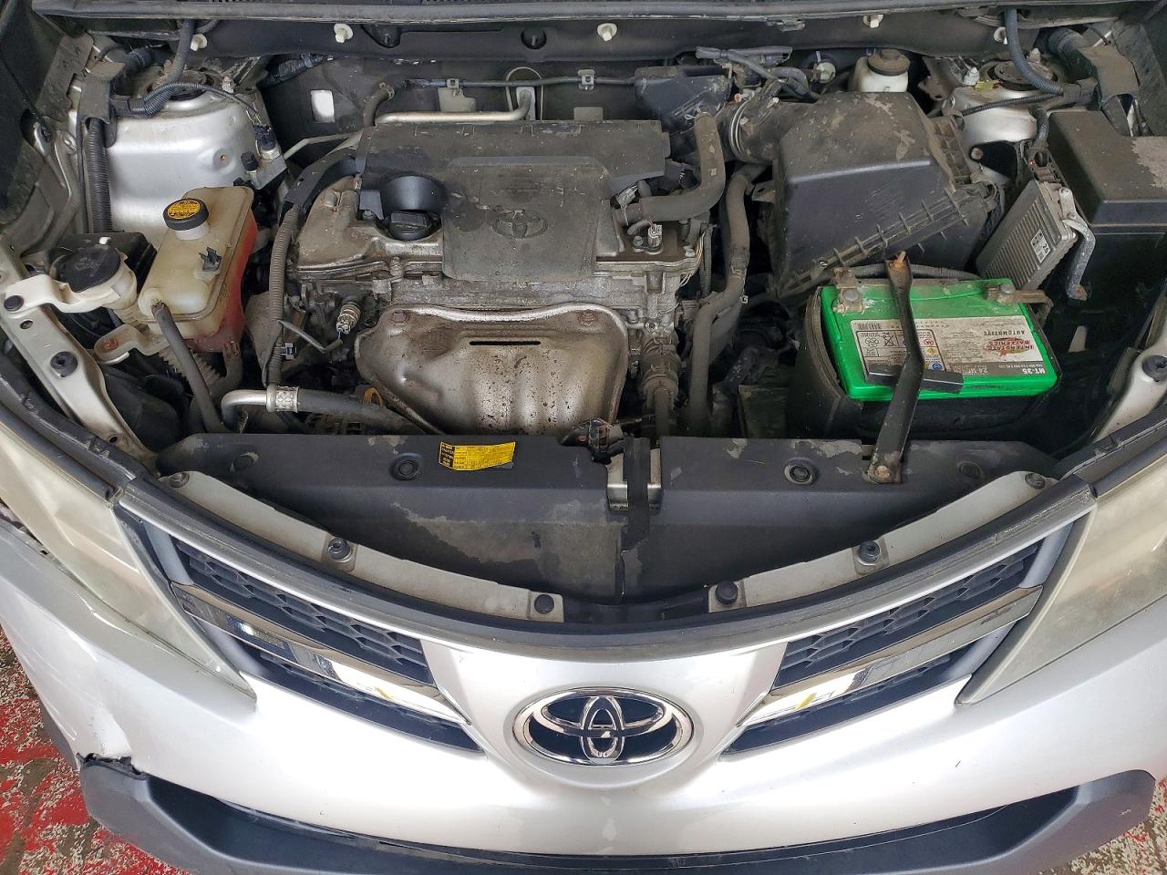 2013 Toyota Rav4 Le Silver vin: 2T3BFREV6DW038897