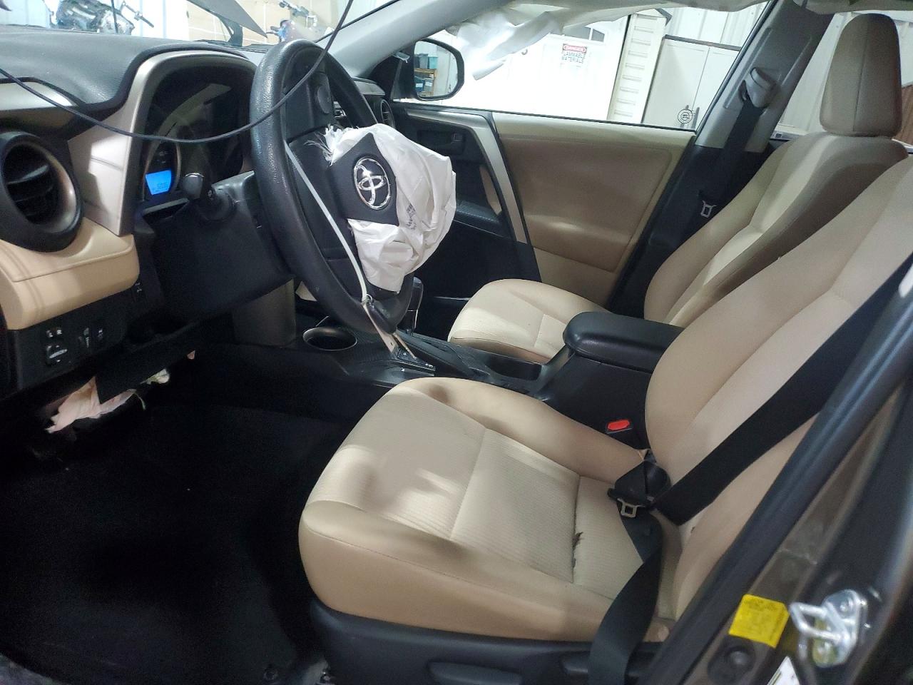 2013 Toyota Rav4 Le Tan vin: 2T3BFREV6DW073570