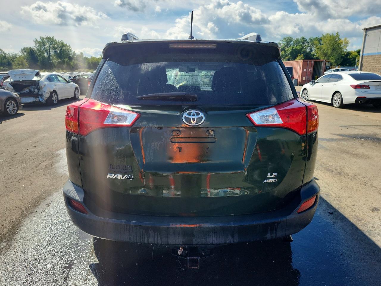 2013 Toyota Rav4 Le Green vin: 2T3BFREV6DW104056