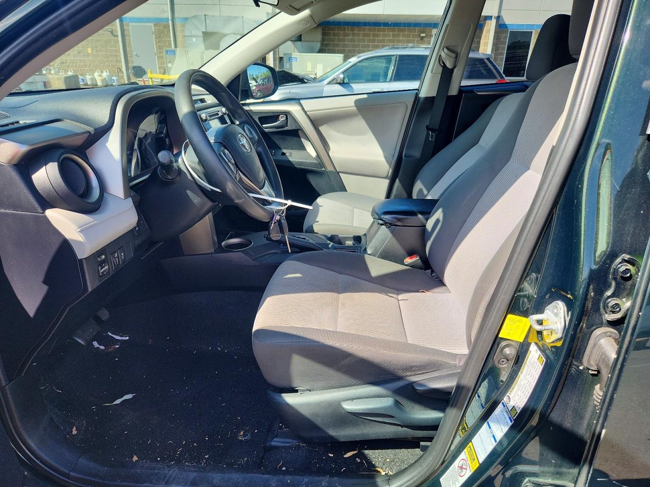 2013 Toyota Rav4 Le Green vin: 2T3BFREV6DW104056