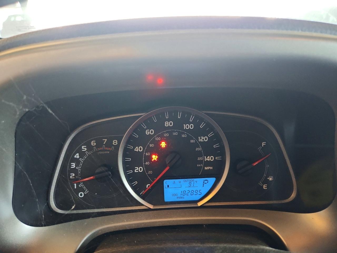 2013 Toyota Rav4 Le Gray vin: 2T3BFREV6DW119141