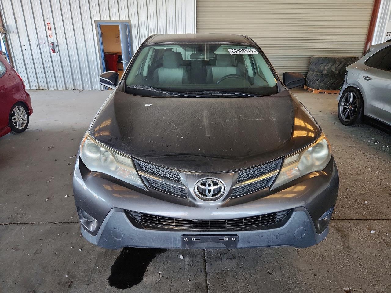 2013 Toyota Rav4 Le Gray vin: 2T3BFREV6DW119141