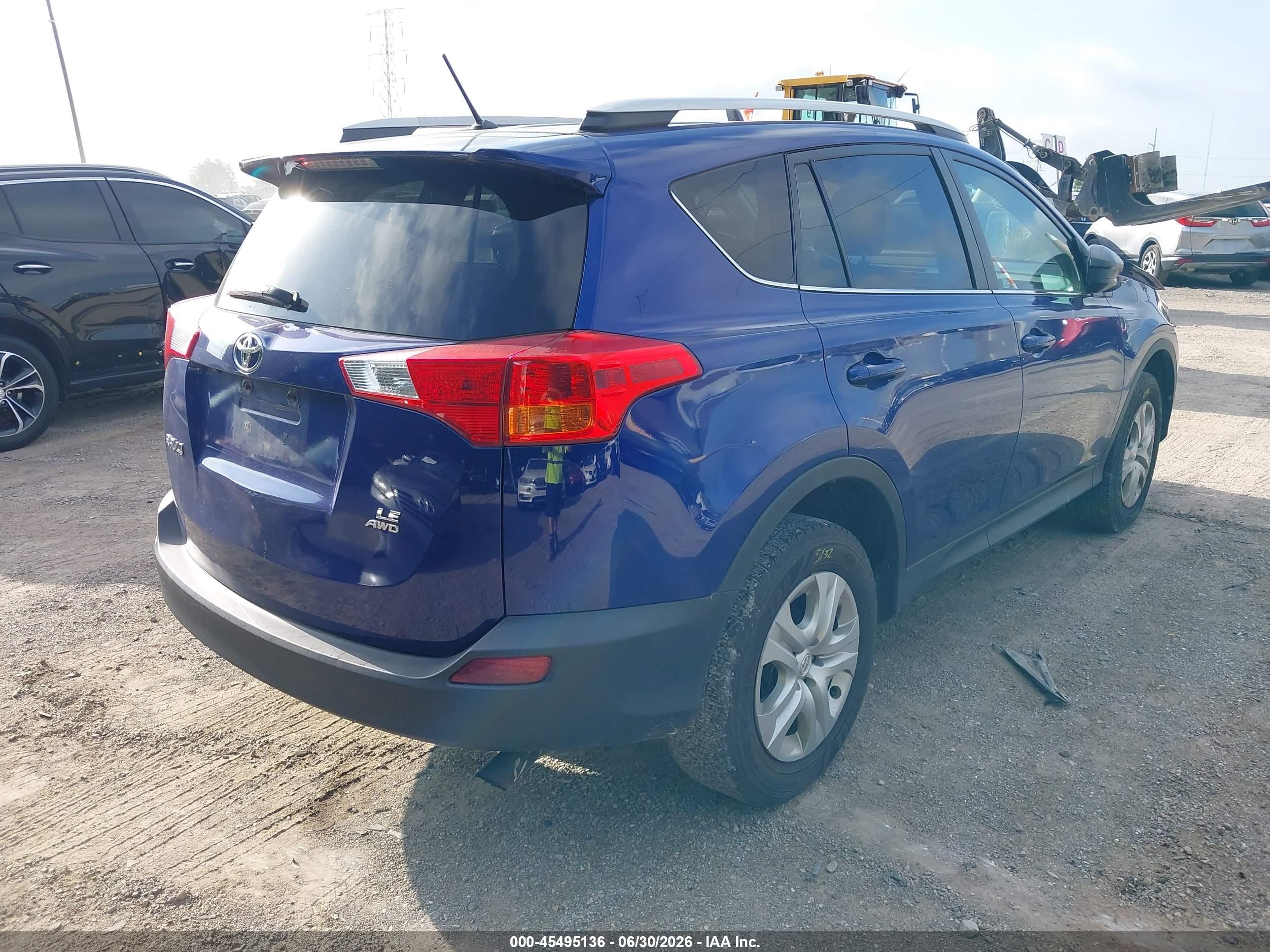 2014 Toyota Rav4 Le Blue vin: 2T3BFREV6EW219046