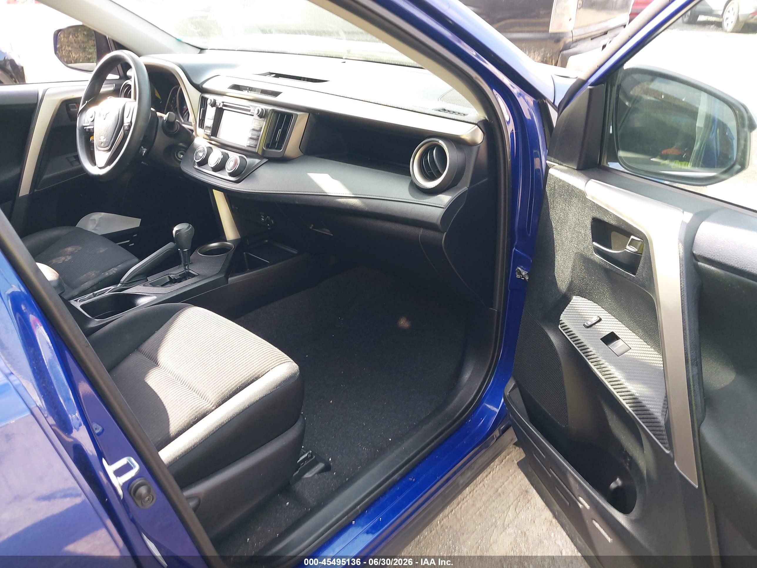 2014 Toyota Rav4 Le Blue vin: 2T3BFREV6EW219046
