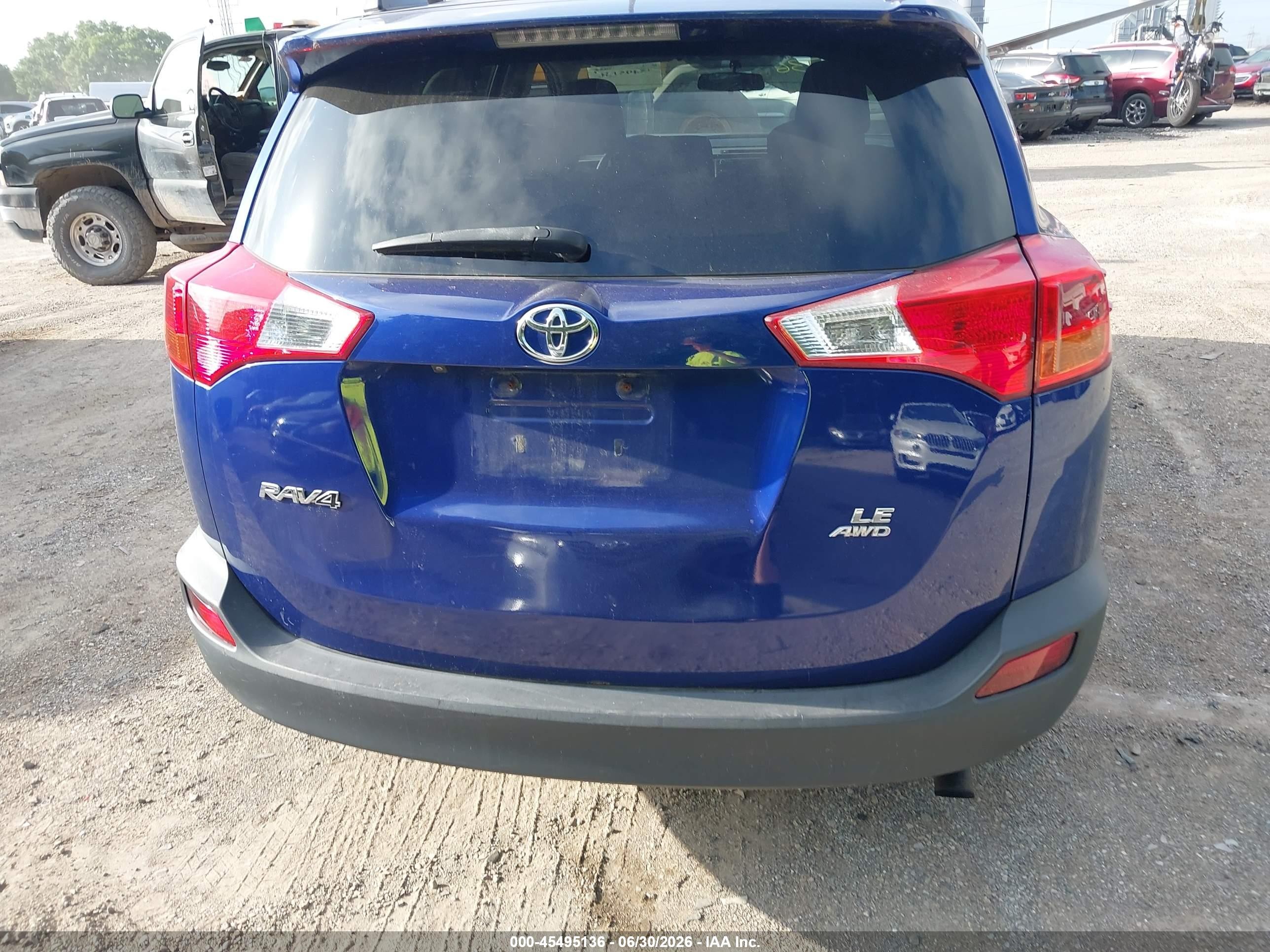 2014 Toyota Rav4 Le Blue vin: 2T3BFREV6EW219046