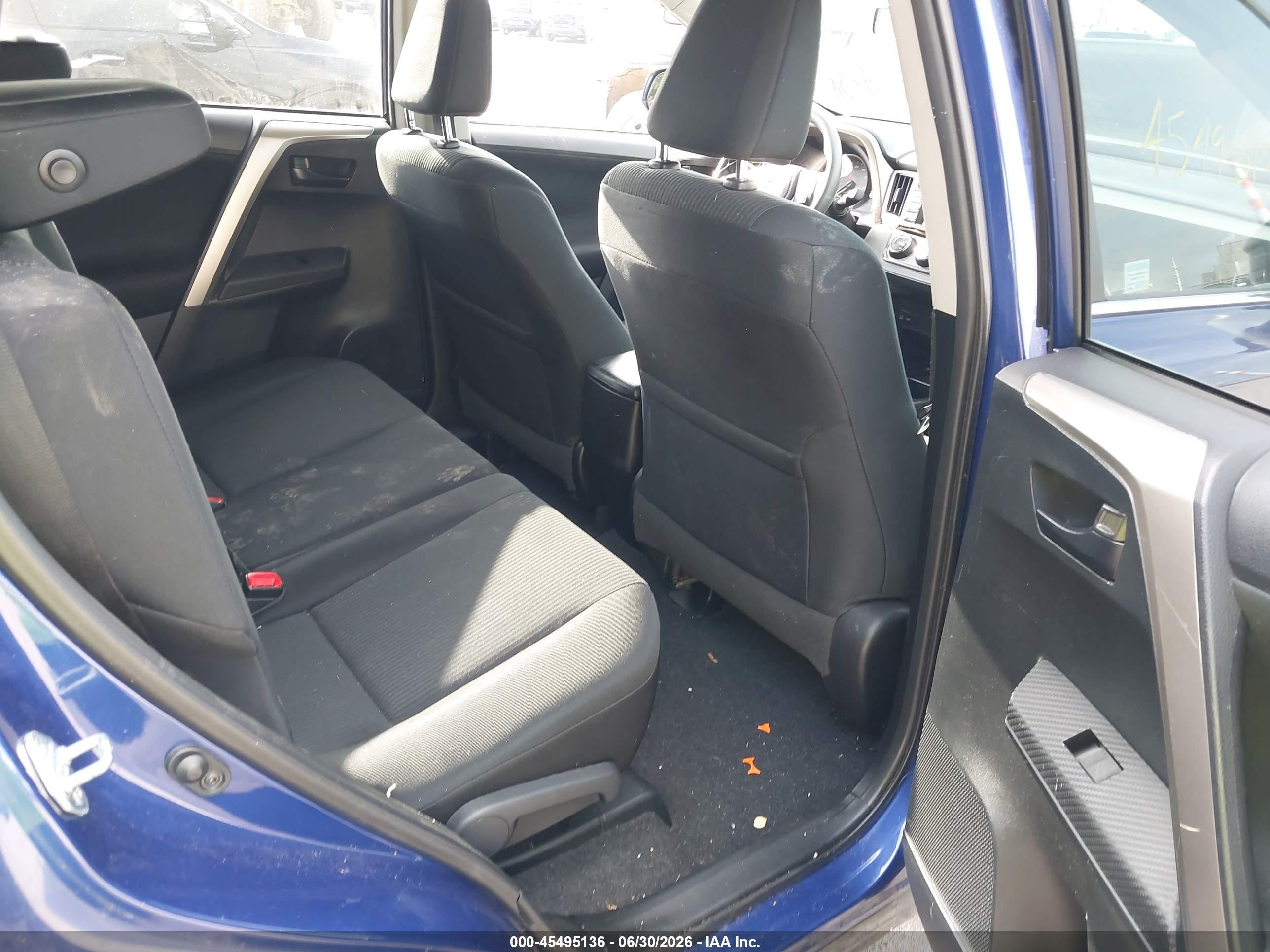 2014 Toyota Rav4 Le Blue vin: 2T3BFREV6EW219046