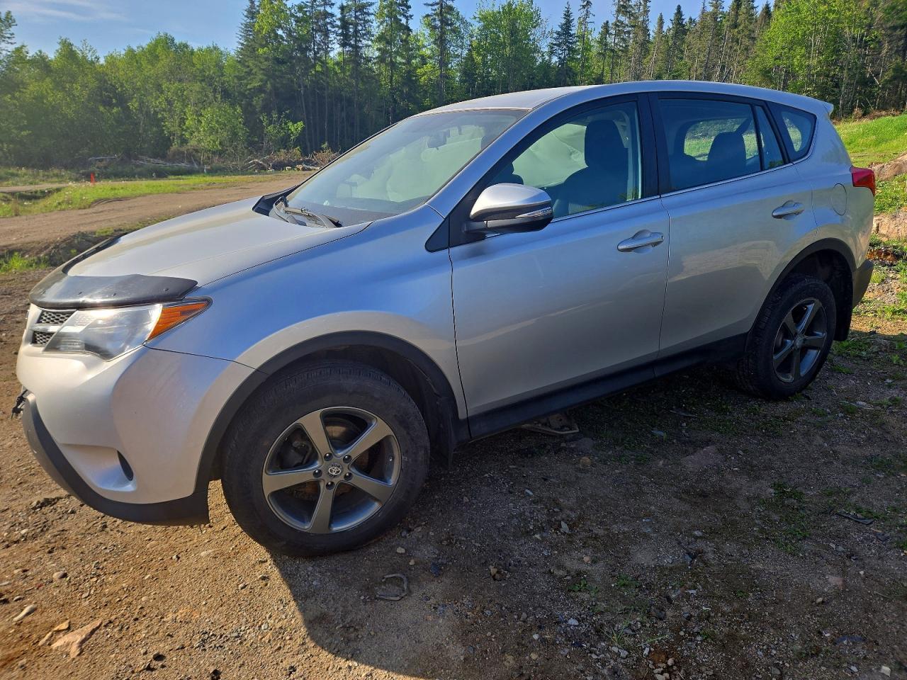 2015 Toyota Rav4 Le Gray vin: 2T3BFREV6FW269320